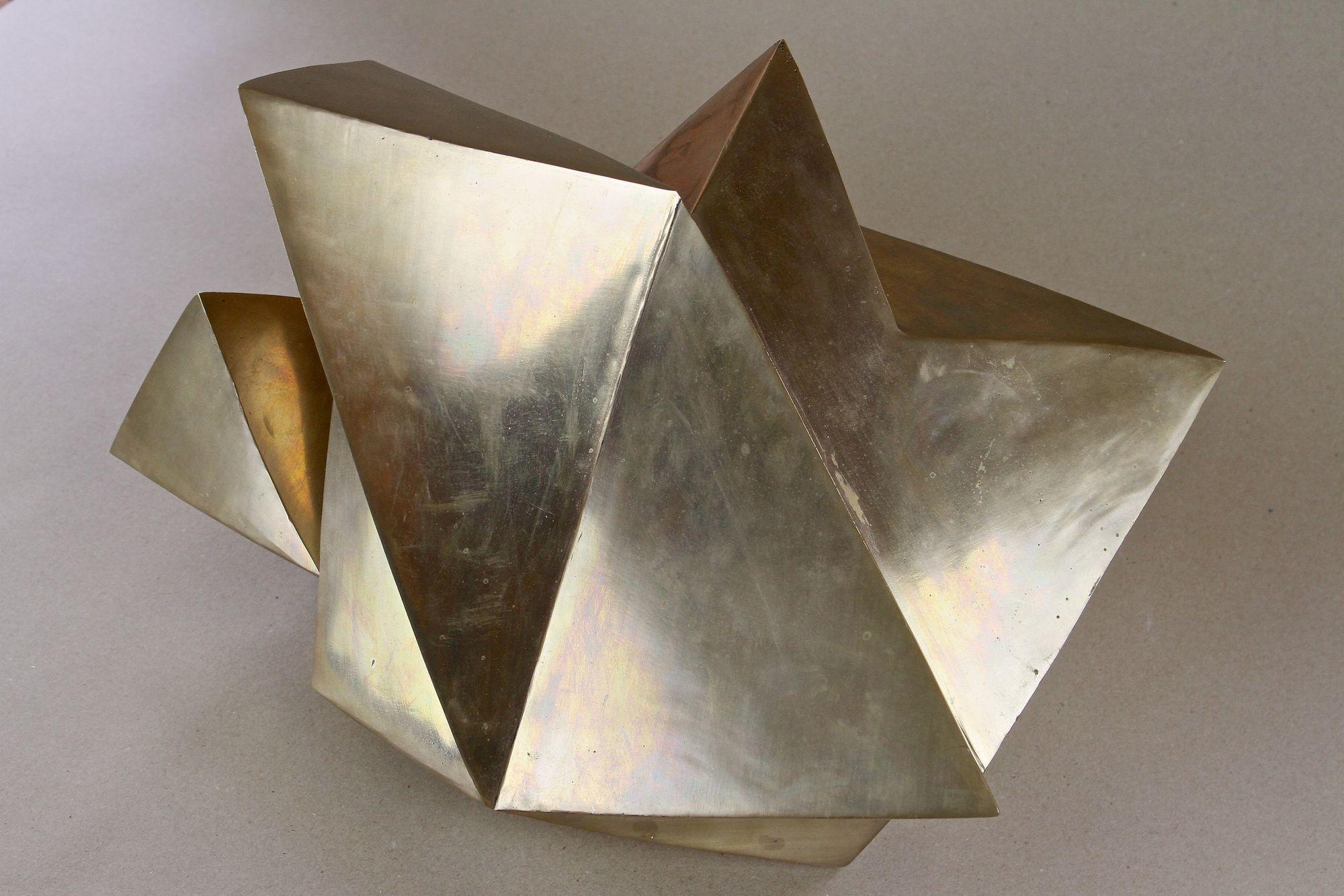 Moderne zeitgenössische Bronzeskulptur „Kristall“ von M. Treml, Österreich 2019 im Angebot 9