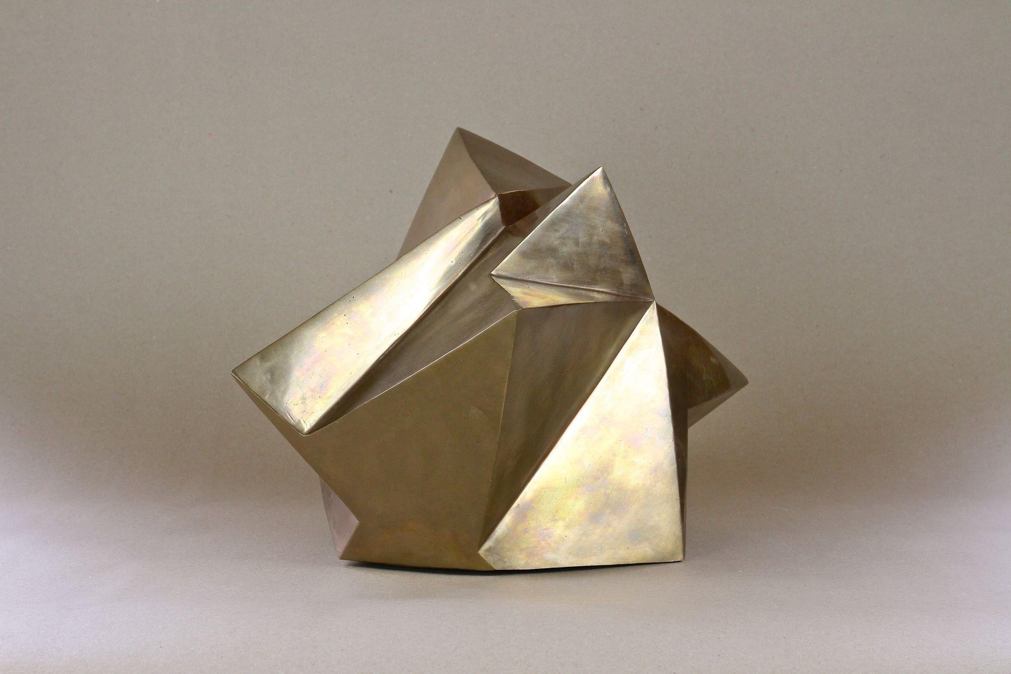 Moderne zeitgenössische Bronzeskulptur „Kristall“ von M. Treml, Österreich 2019 (21. Jahrhundert und zeitgenössisch) im Angebot