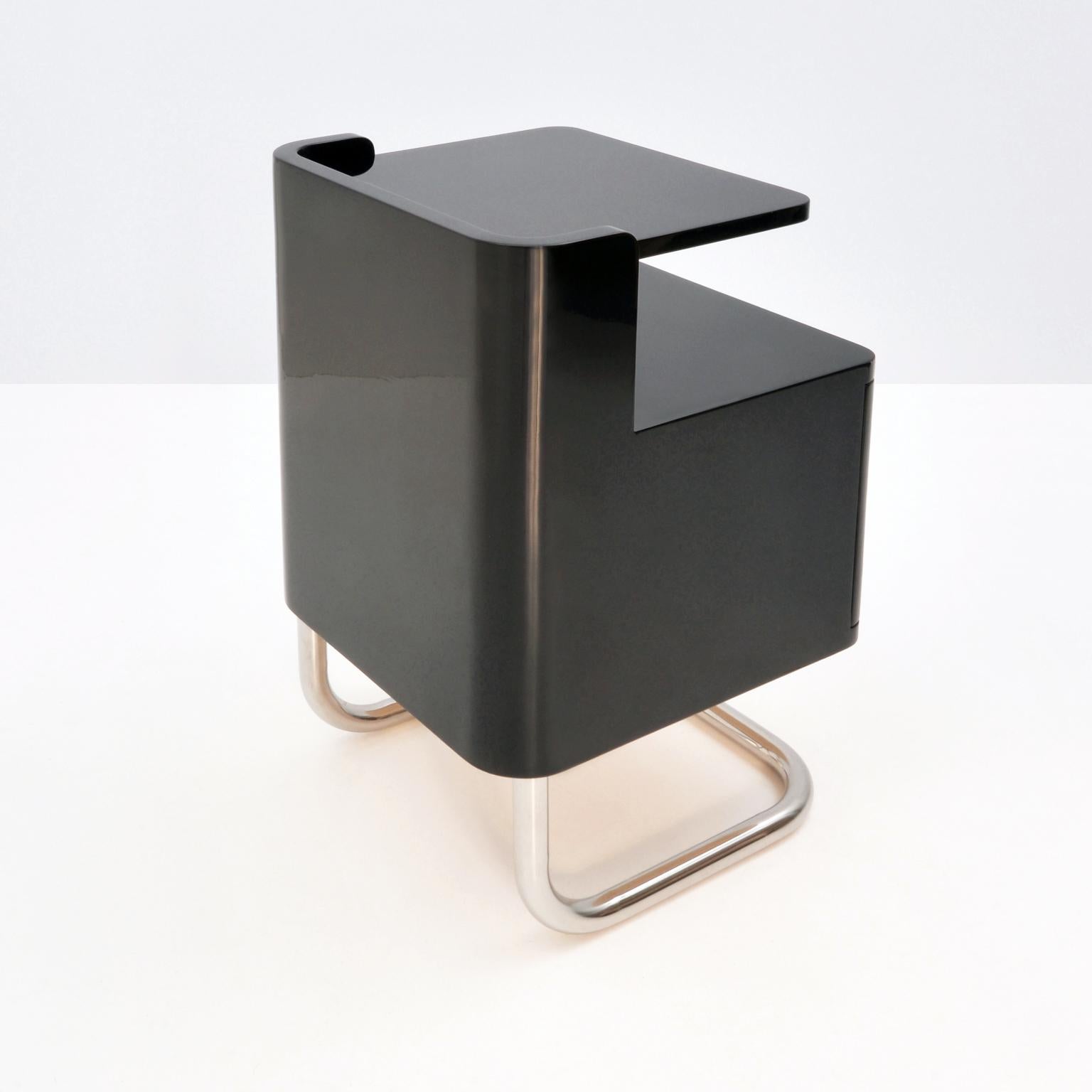 Steel Modern Contemporary Customizable Bedside Cabinets, High Gloss Lacquered Wood For Sale