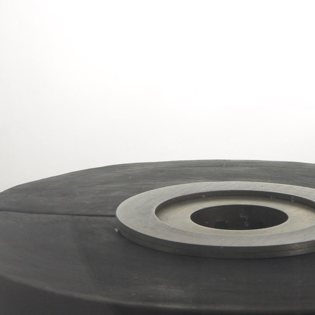 Moderno Contemporáneo Japonés Minimalista LAAB Kaze Bio Chimenea Raku Metal Negro Italiano en venta