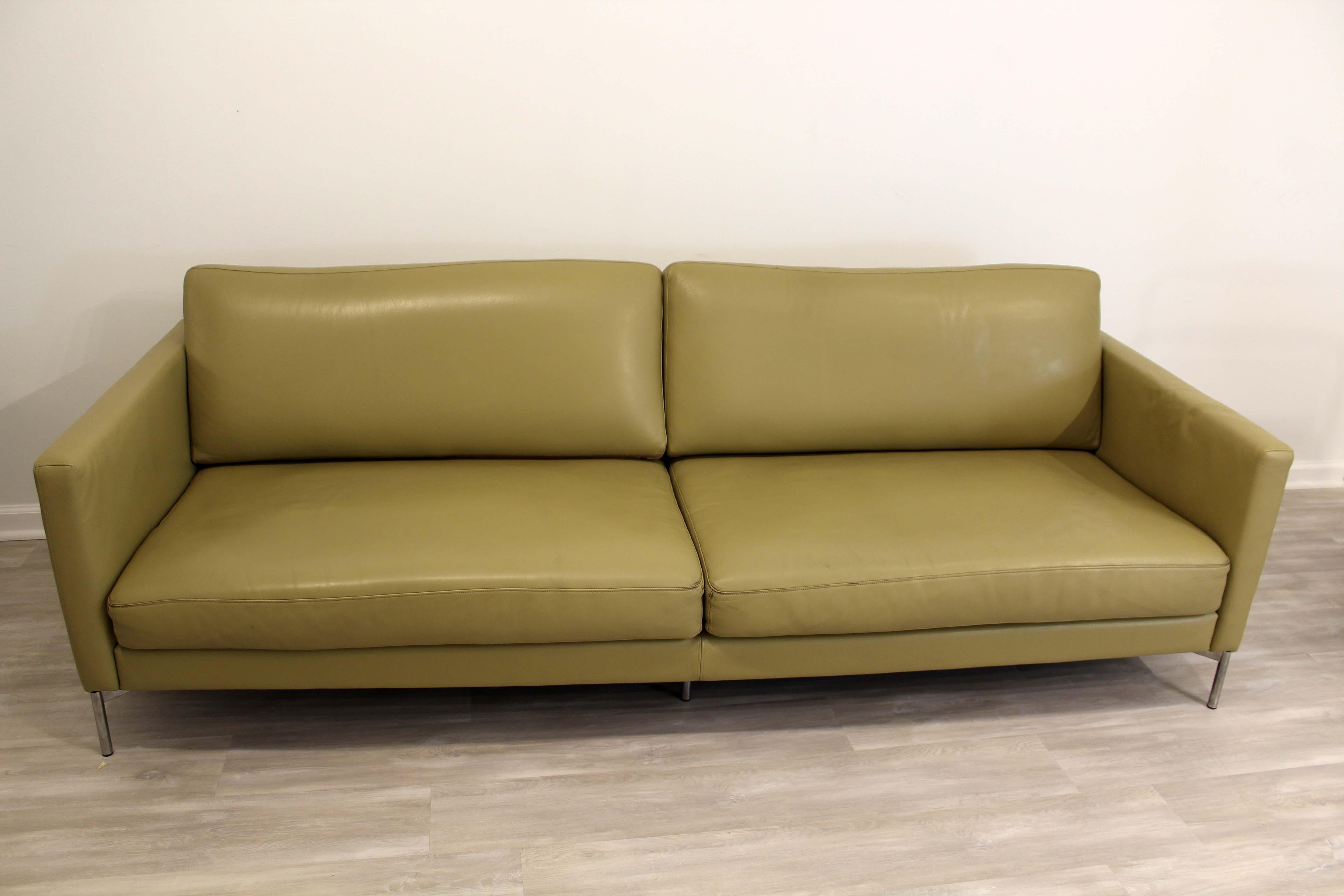 Le Shoppe Too in Michigan brings you this stunning Knoll Divina full size sofa in a light celery green Aniline leather manufactured in 2012, marked on the underside. Clean lines and exceptional comfort characterize the Divina Sofa from Italy’s Piero