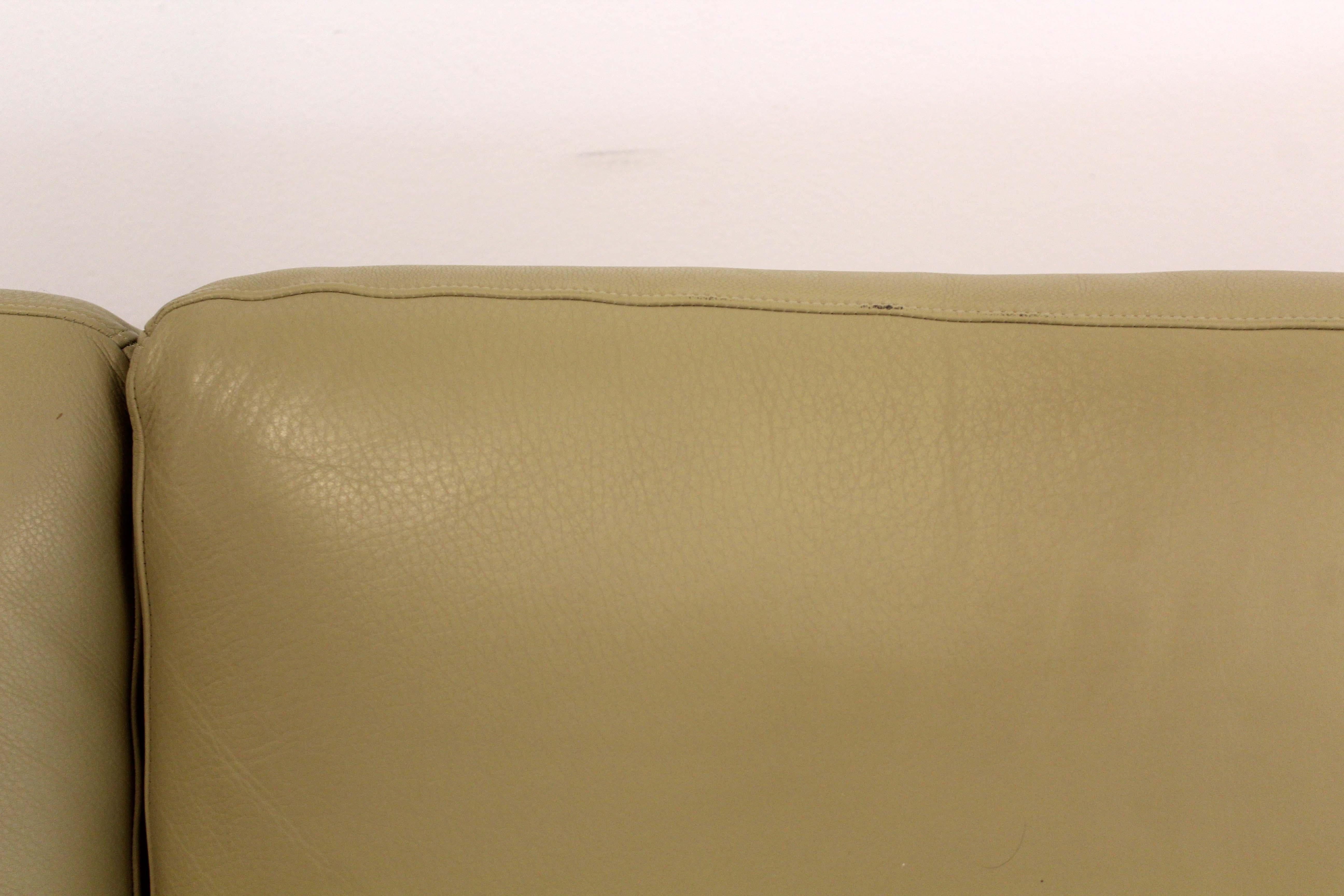 Modern Contemporary Knoll Divina Aniline Leather Sofa Designed by Piero Lissoni 2