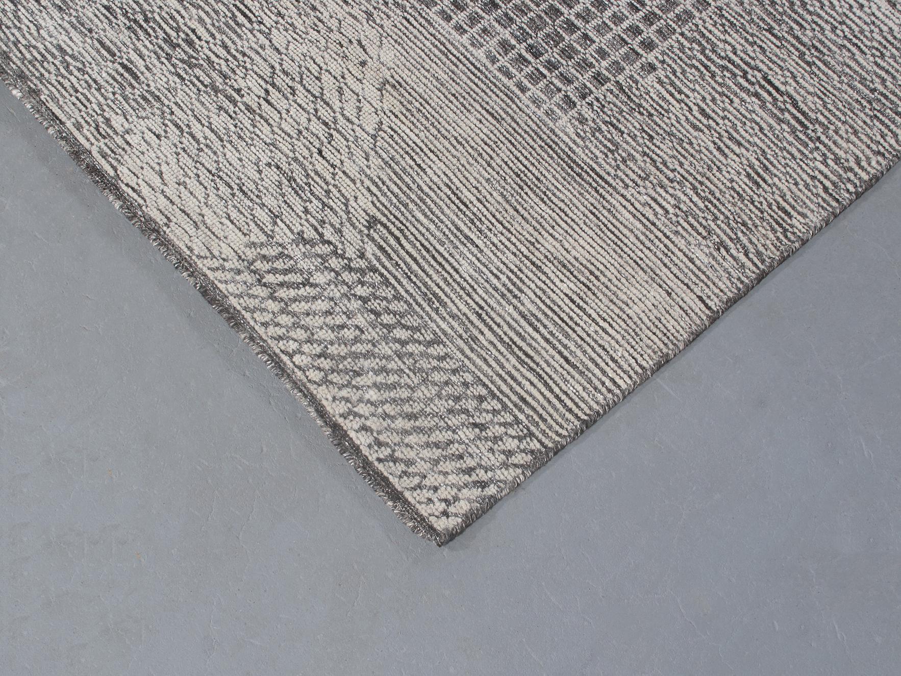 Modern Contemporary Mosaic Geometric Handknotted Rug  In New Condition For Sale In New York, NY
