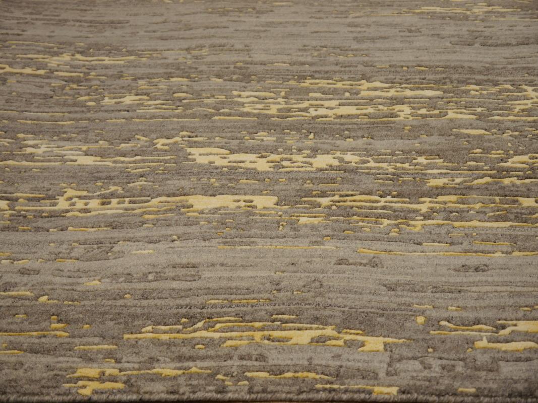 Hand-Knotted Modern Contemporary Rug Art Grey Wool hand-knotted Djoharian Collection For Sale