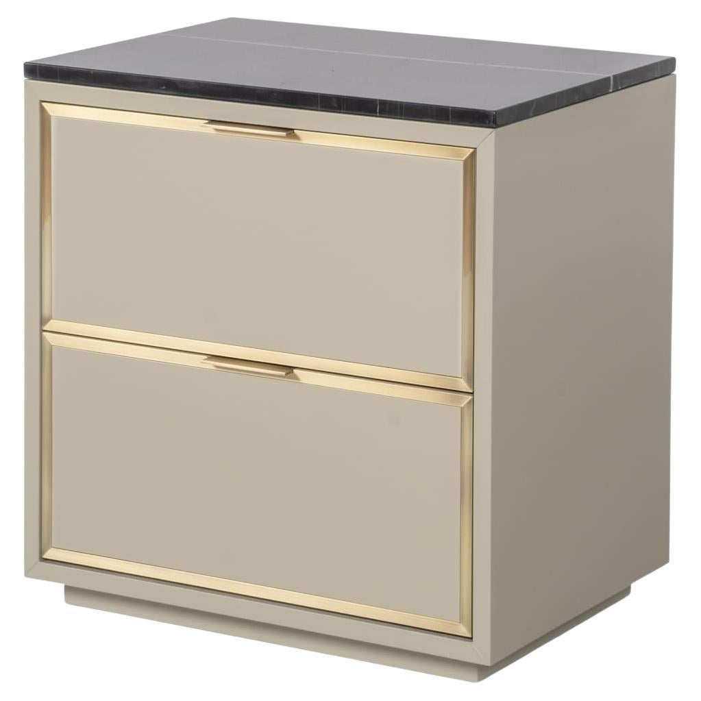 Moderne Coupe-Nachttische Sahara Noir aus Marmor, handgefertigt in Portugal von Greenapple im Angebot