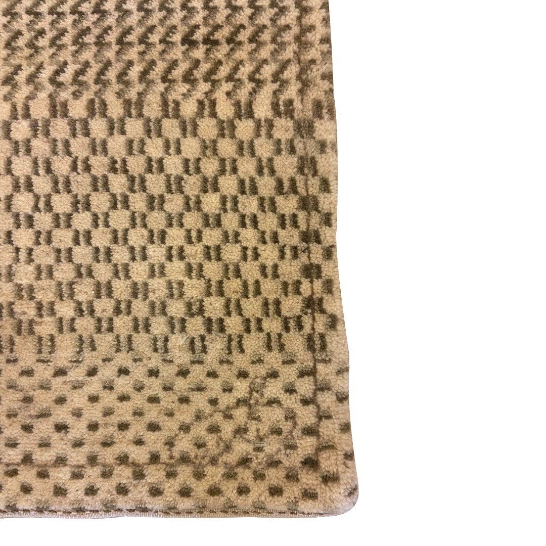Indiano Tappeto moderno crema e grigio, Architectural Design by Orley Shabahang, 2' x 3' in vendita