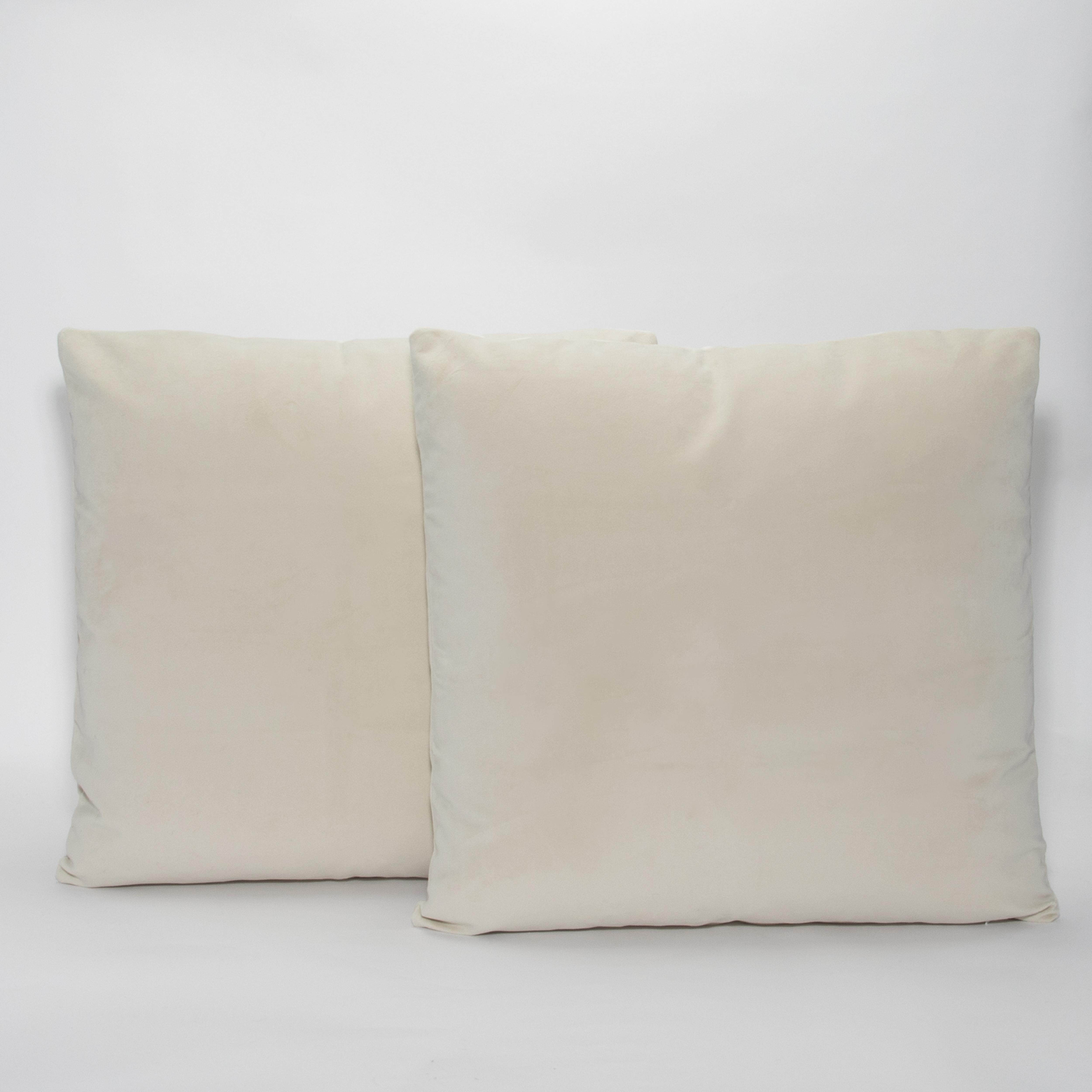 Fait main Coussin décoratif moderne en velours crème de MOGUL en vente