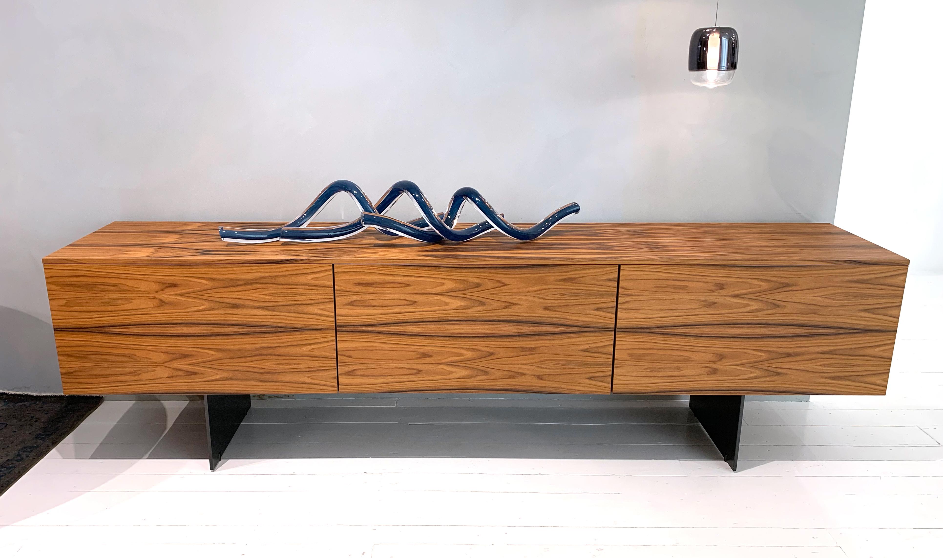 Modern Credenza in Rosewood with Drop-Leaf Doors by Piero Lissoni & Porro In Excellent Condition For Sale In Philadelphia, PA