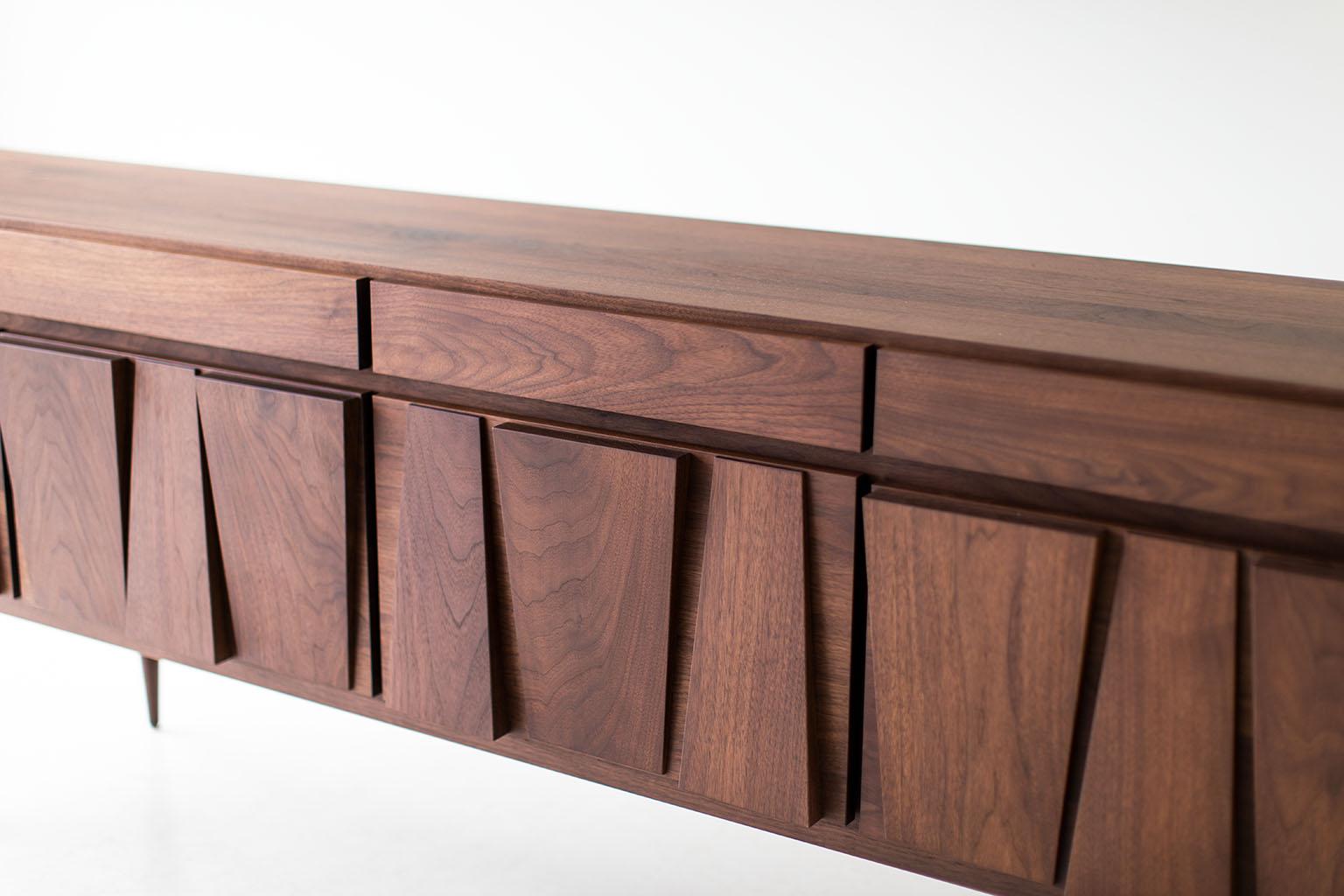 Modern Credenza in Walnut by Laura Trenchard For Sale 2