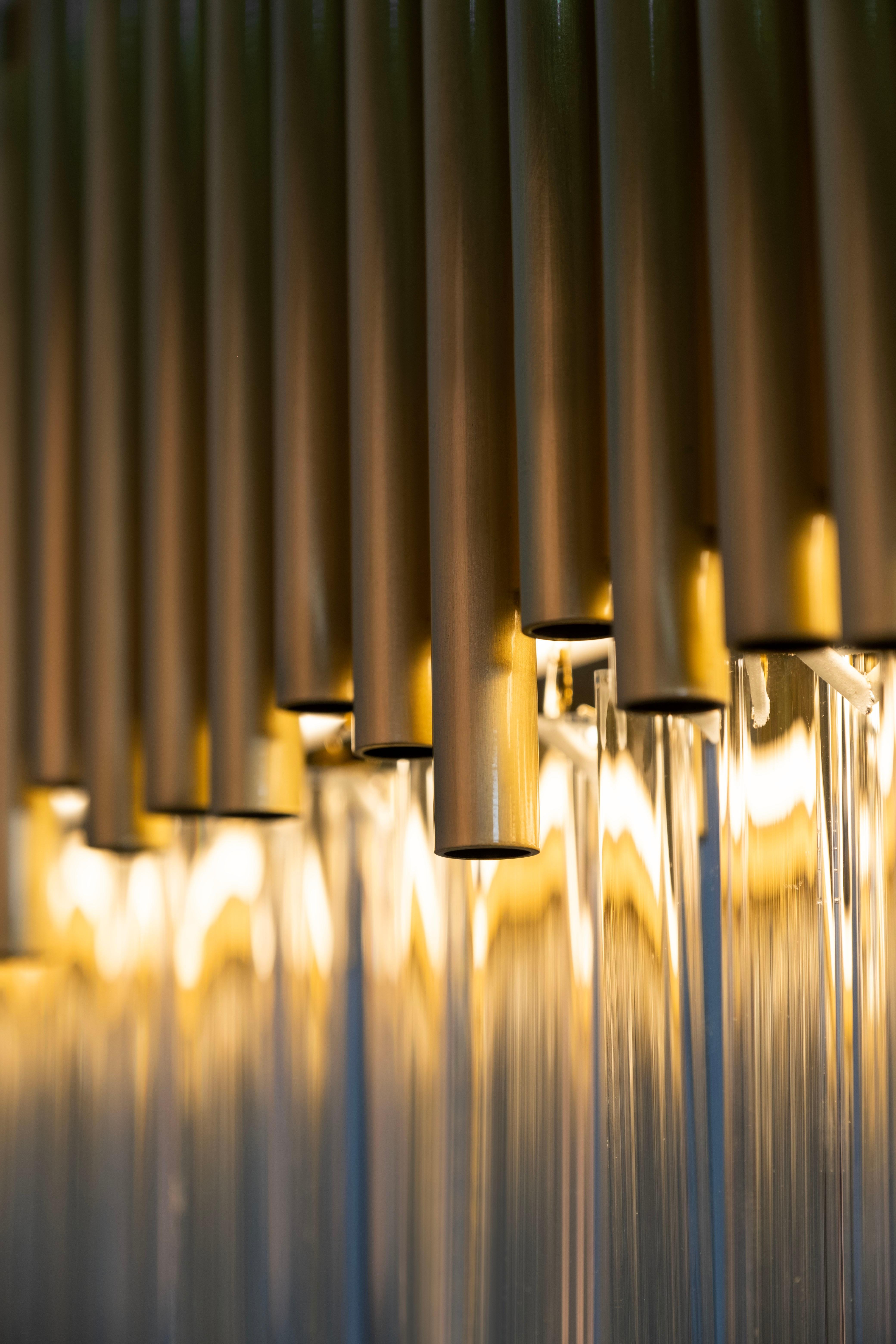 Aplique Corona Moderno Bronce Dorado Latón Hecho a Mano en Portugal by Greenapple en venta 2