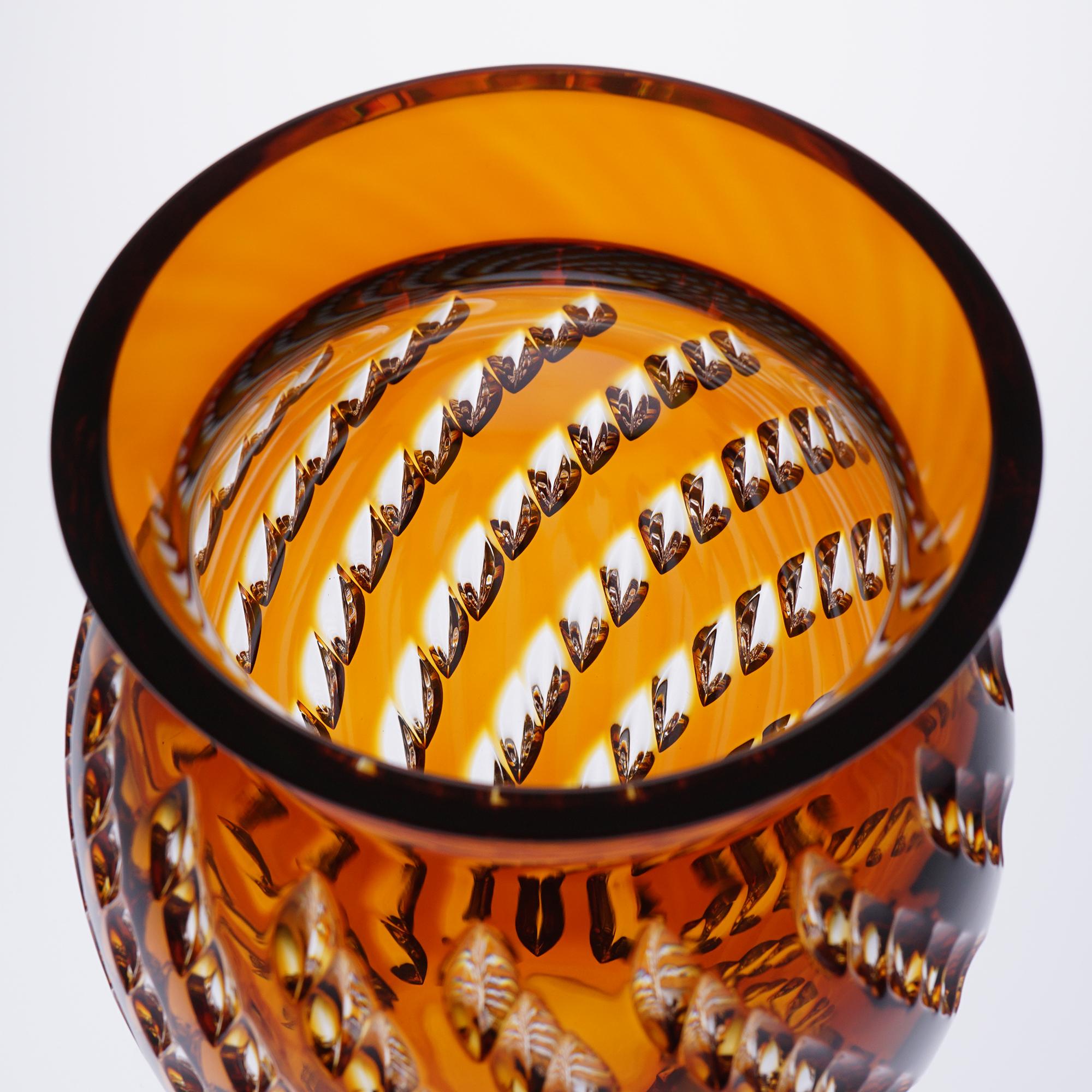 A gorgeous modern crystal Vase from the New Collection product by Cristallerie de Montbron.

Powerful amber color.

This item is perfect for people who want to enhance their already tasty interior decoration. 

About us :

Our items are