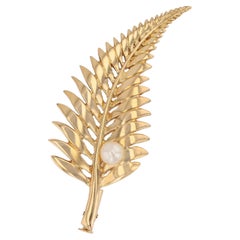Modern Cultured Pearl 18 Karat Yellow Gold Fern Leaf Brooch