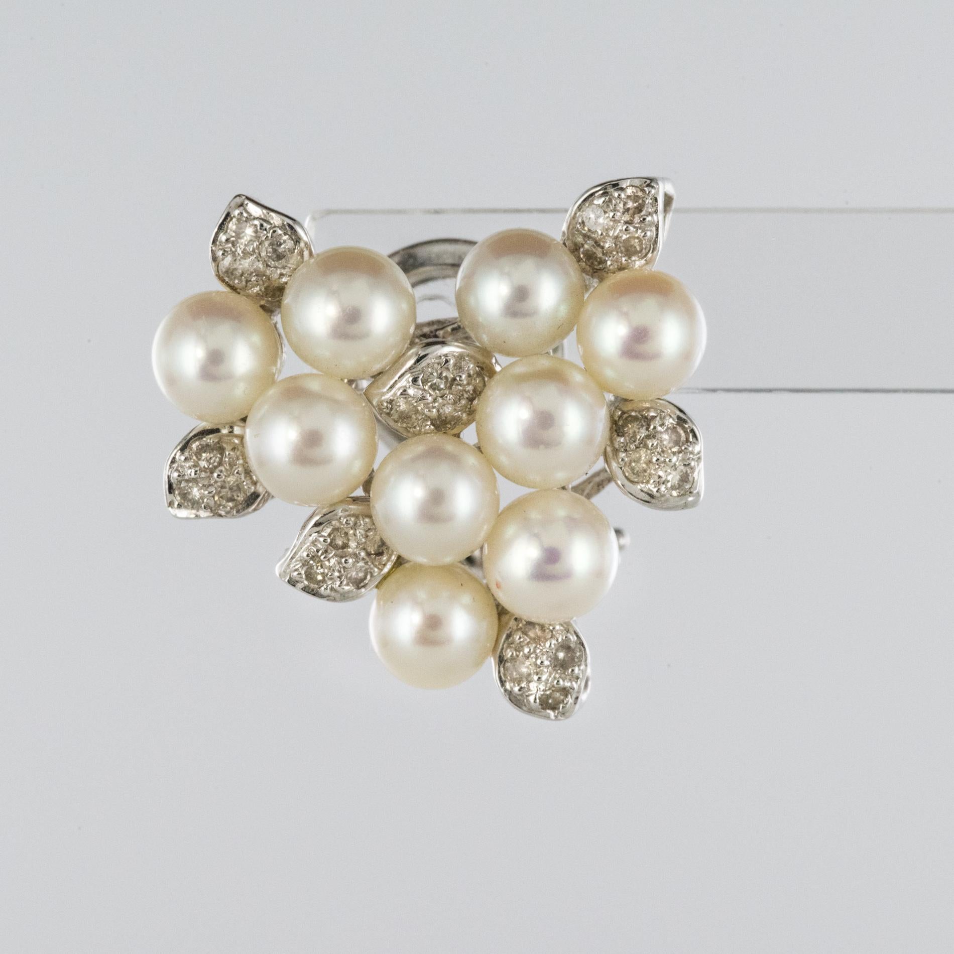 Bead Modern Cultured Pearl Diamonds 18 Karat White Gold Earrings