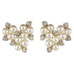 Modern Cultured Pearl Diamonds 18 Karat White Gold Earrings