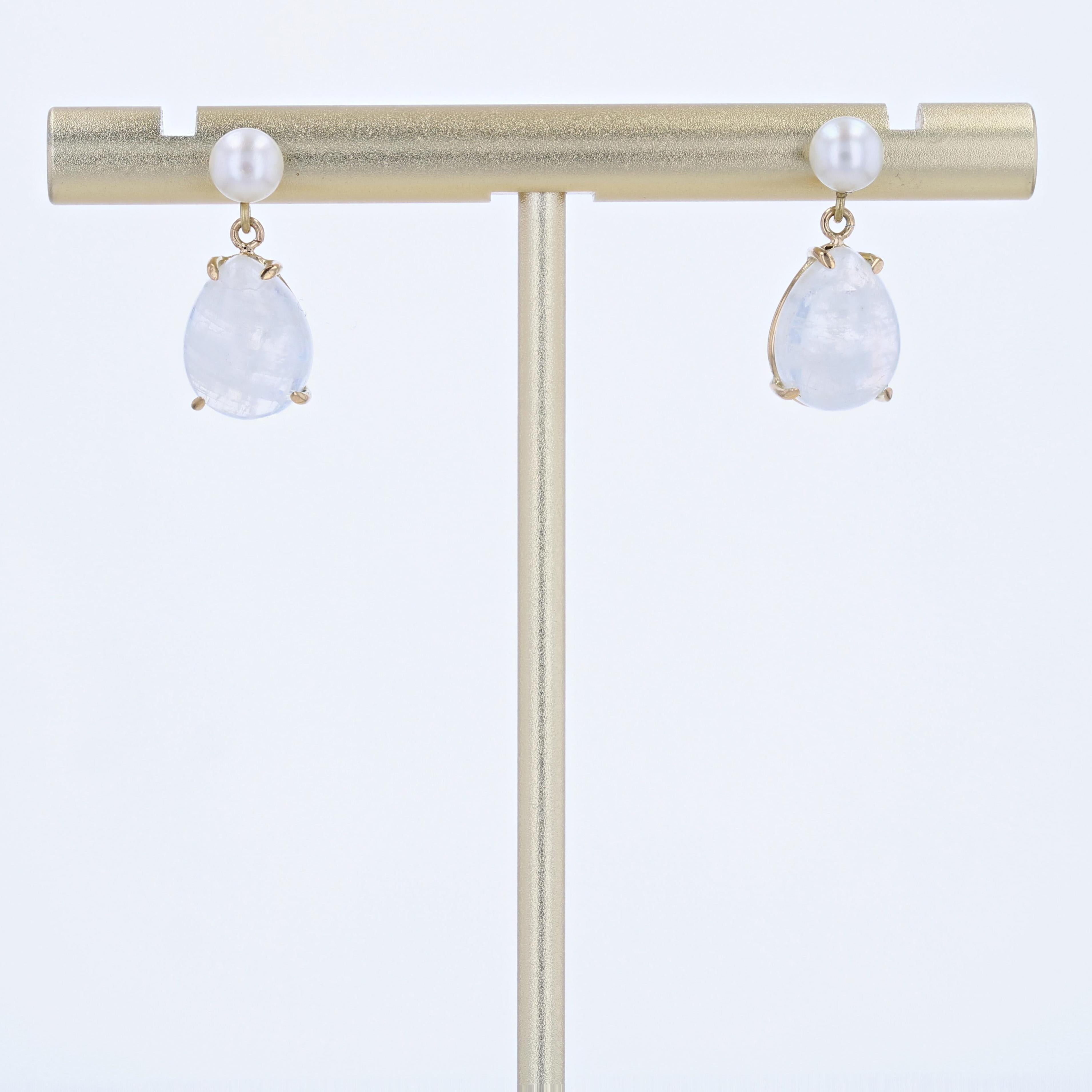 Modern Cultured pearl Moonstones 18 Karat Yellow Gold Dangle Earrings For Sale 8