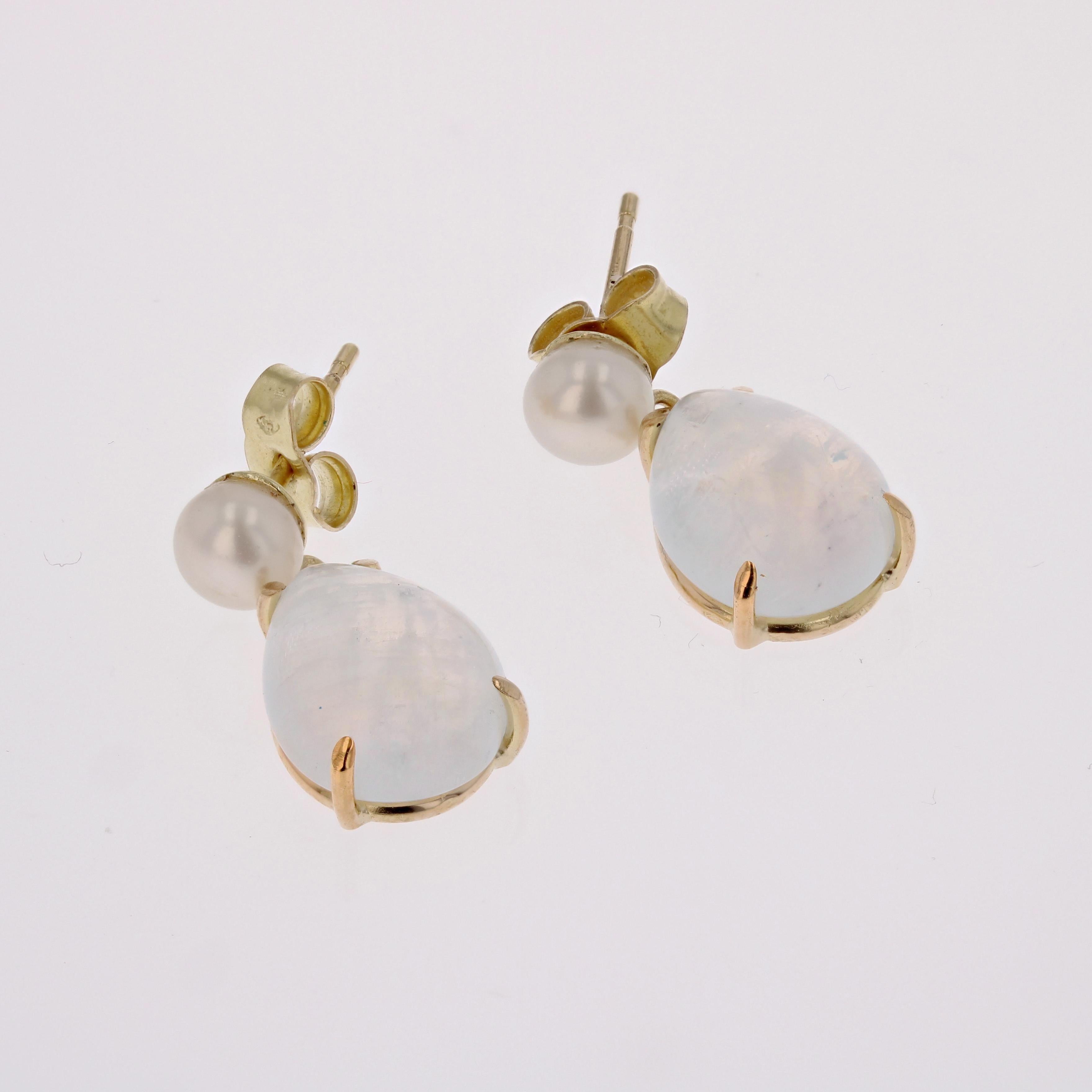 Modern Cultured pearl Moonstones 18 Karat Yellow Gold Dangle Earrings For Sale 10