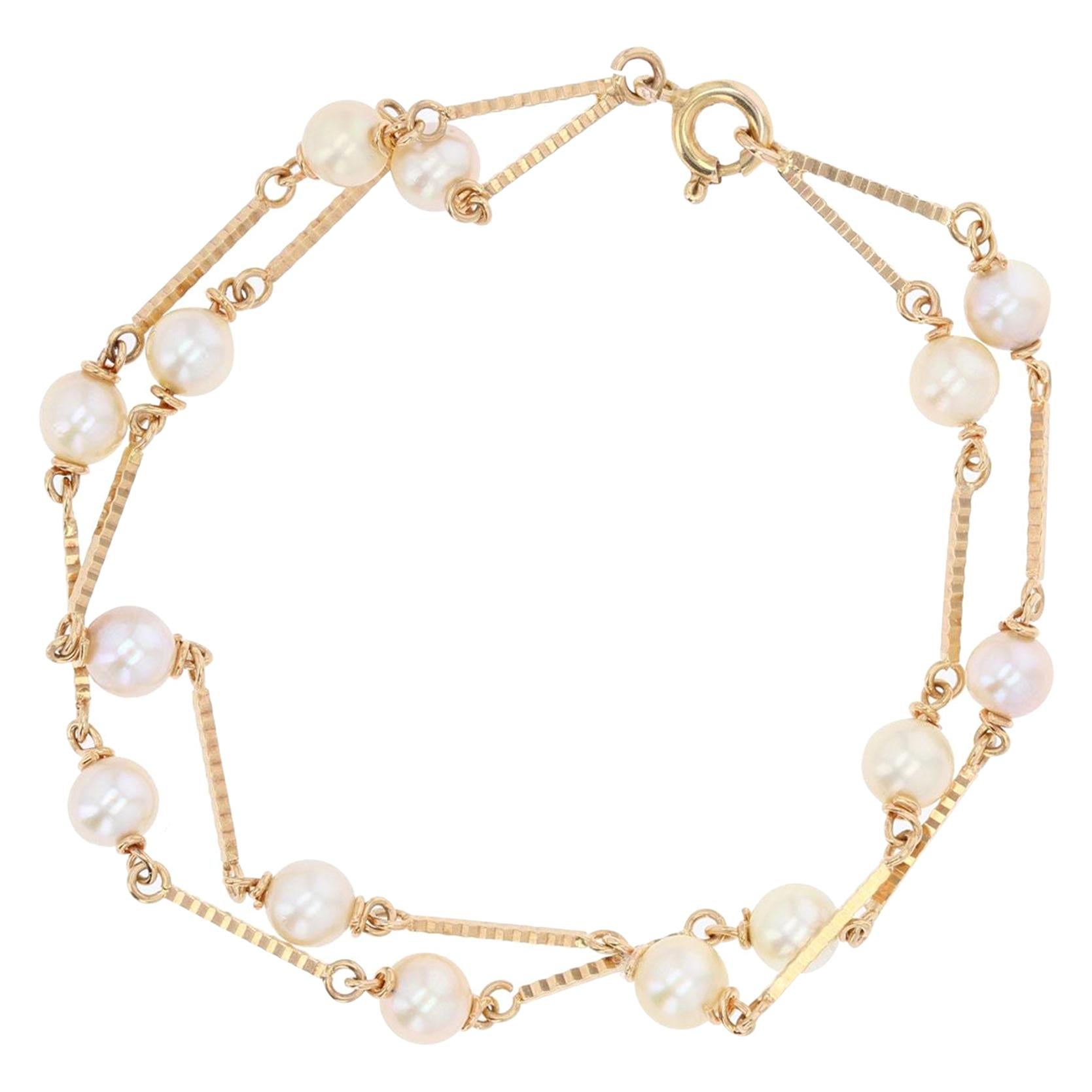 Modern Cultured Pearls 18 Karat Yellow Gold Bracelet
