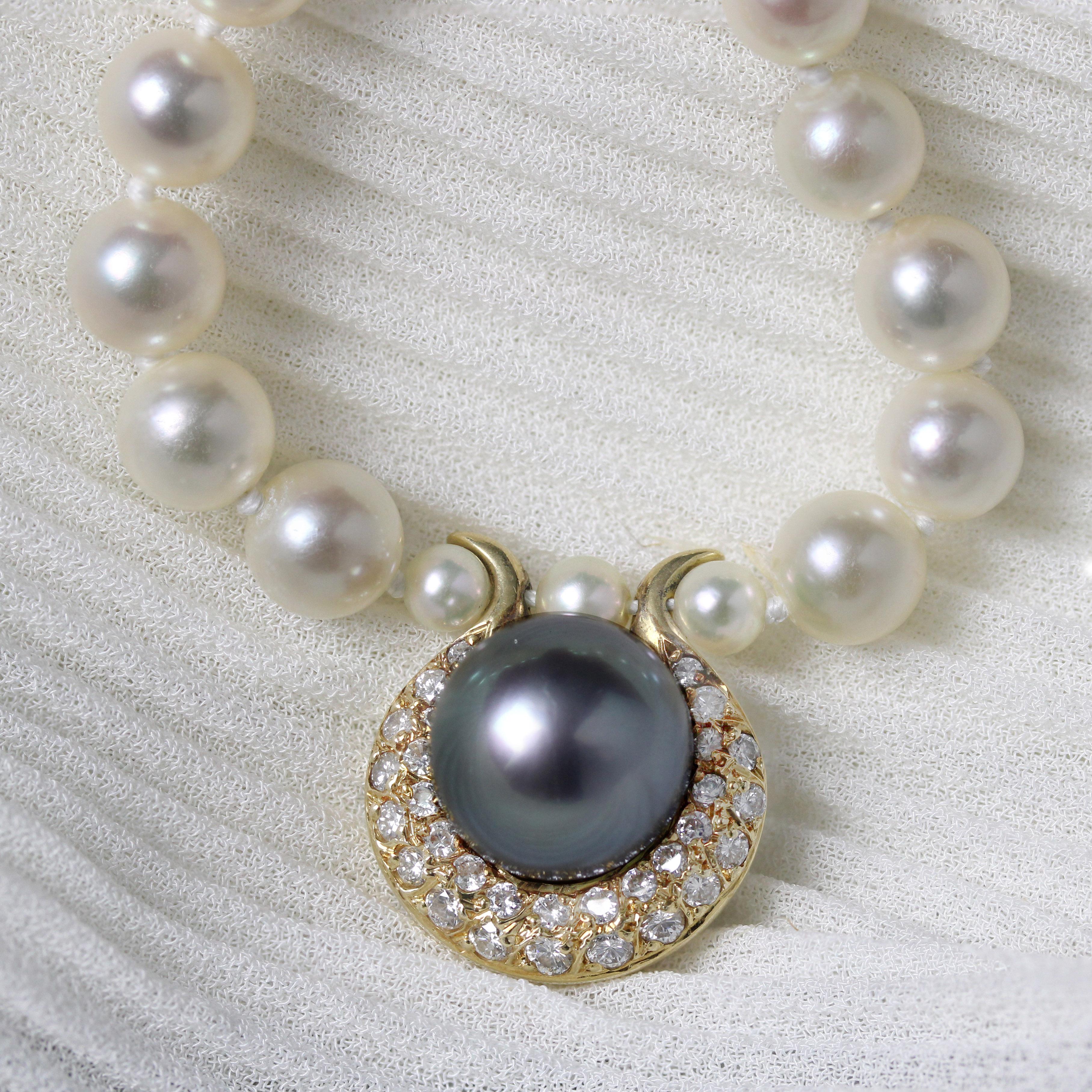 The Moderns Collier ras du cou en perles de culture grises et diamants en vente 6