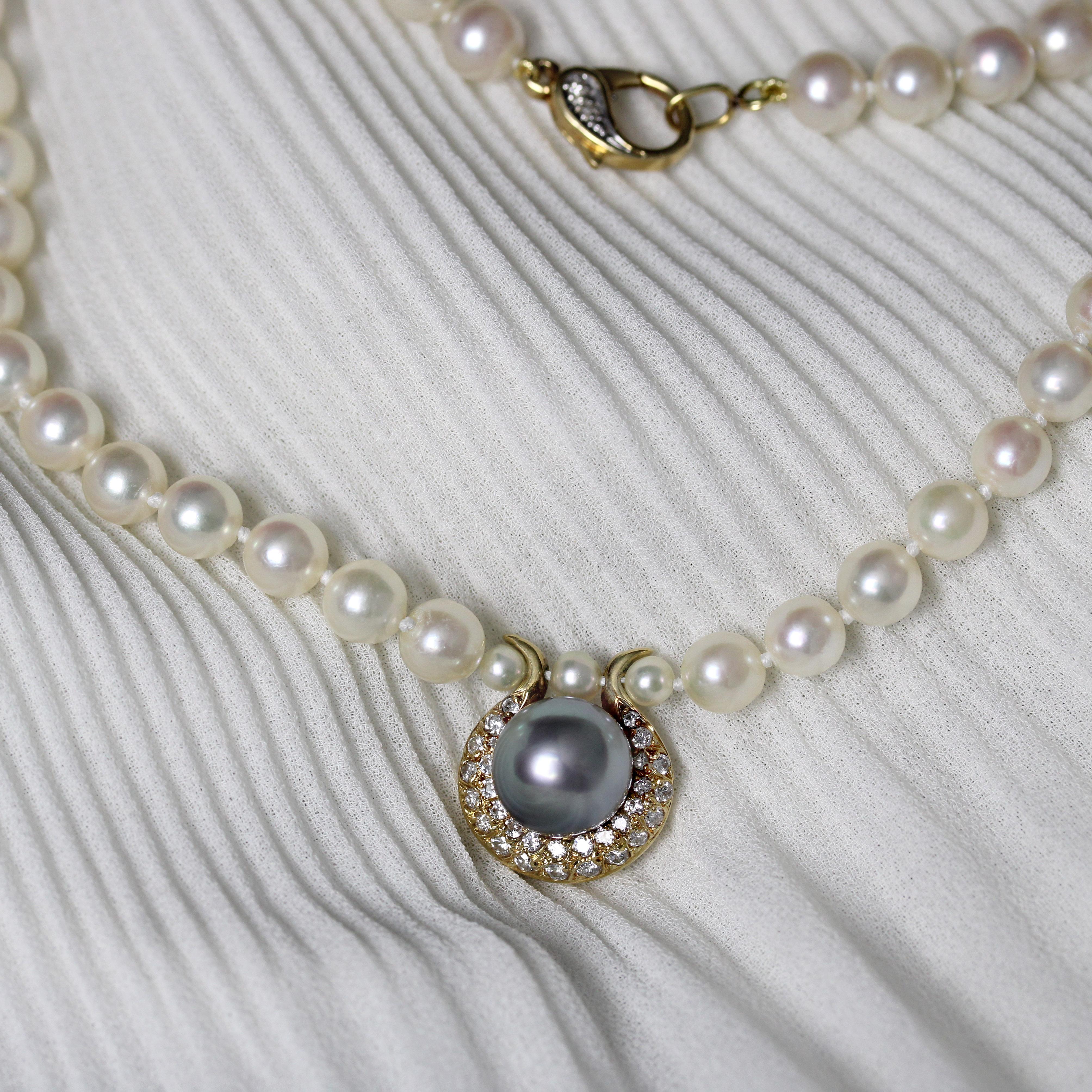 Moderne The Moderns Collier ras du cou en perles de culture grises et diamants en vente