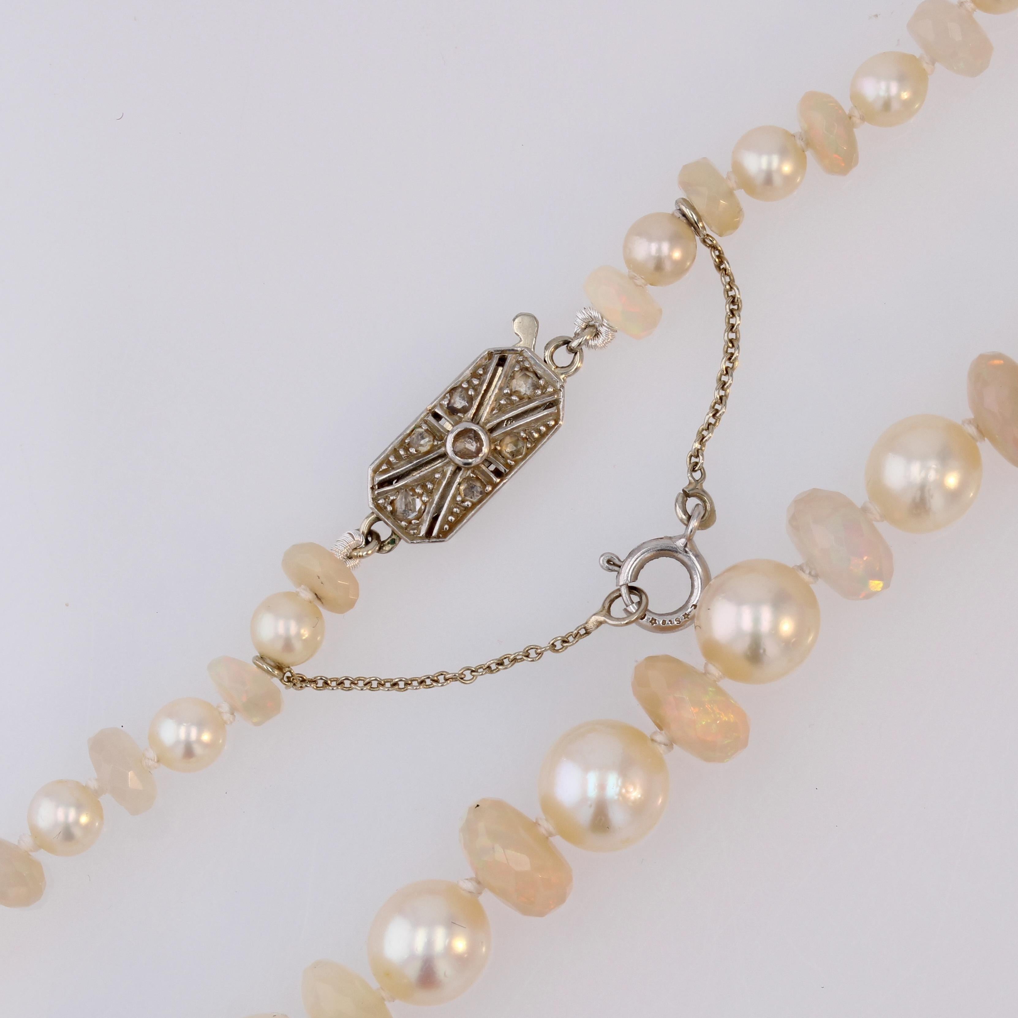 Moderne Halskette mit Verschluss aus 18 Karat Weißgold mit Zuchtperlen und Opalen im Angebot 9