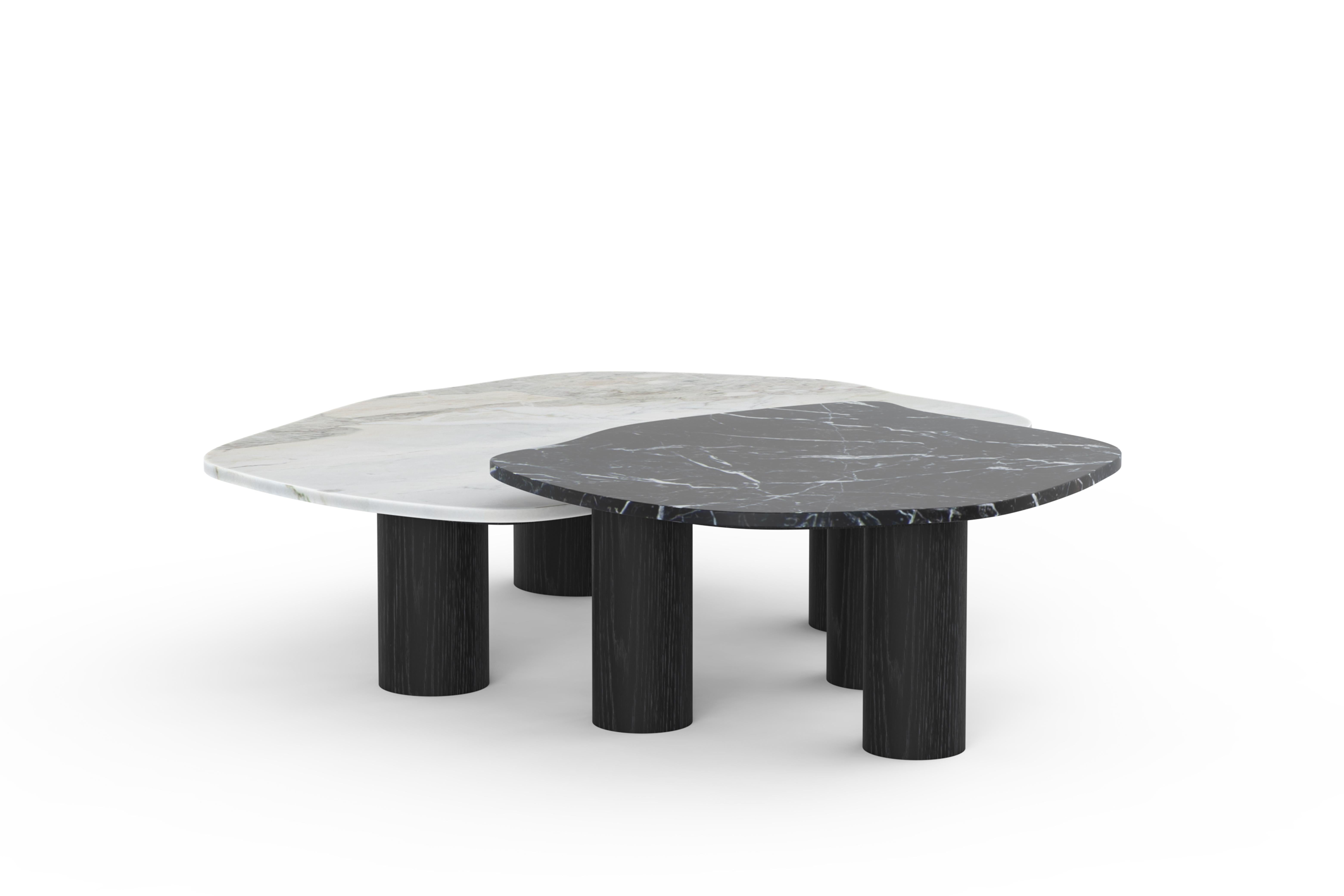 Tables basses Curve, Collection Contemporary, fabriquées à la main au Portugal - Europe par Greenapple.

Conçu par Rute Martin pour la Collection Contemporary et inspiré par les lignes fluides de la nature, cet ensemble de tables basses ajoute une