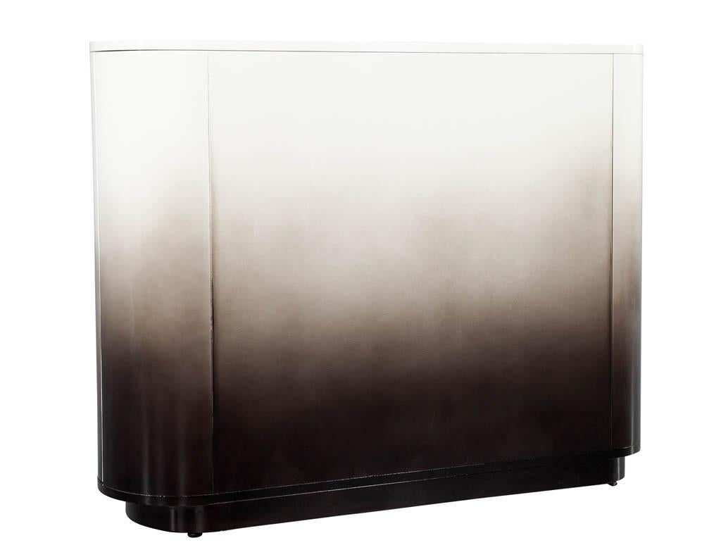 Modern Curved Cabinet in Ombre Lacquered Finish For Sale 9