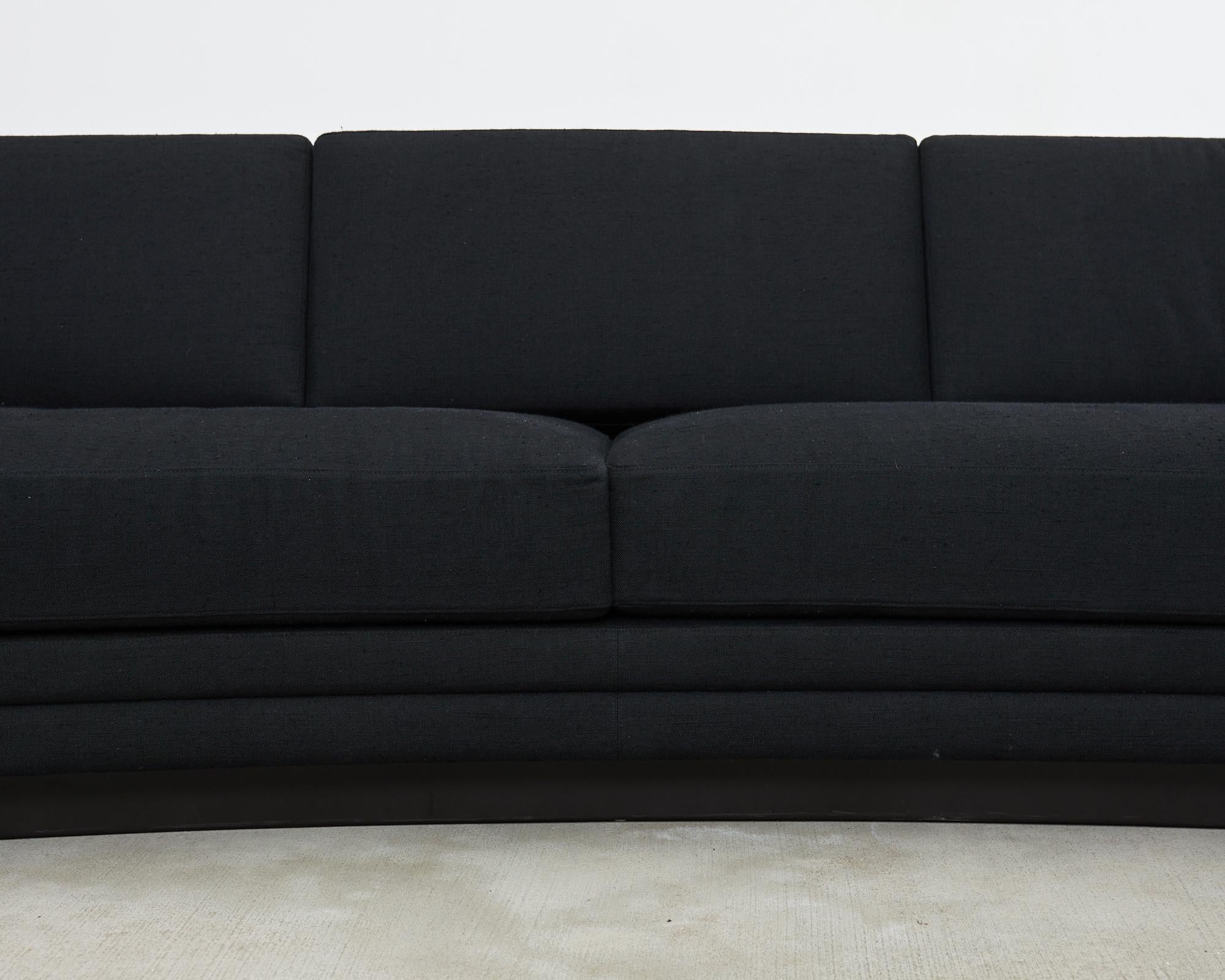 Modern Curved Sofa in Black Linen After Edward Wormley For Sale 4
