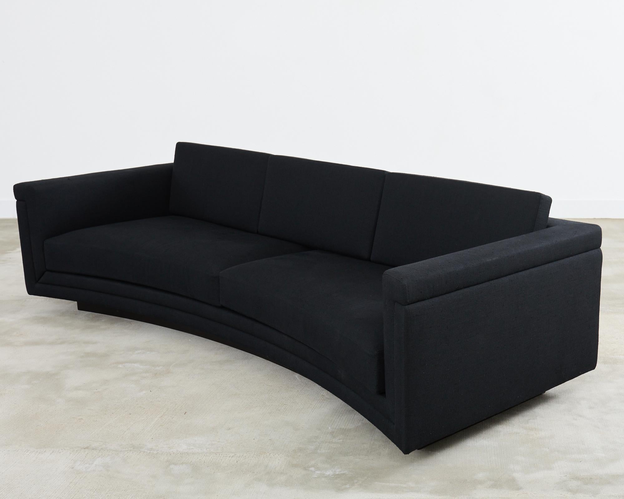 Modern Curved Sofa in Black Linen After Edward Wormley For Sale 9