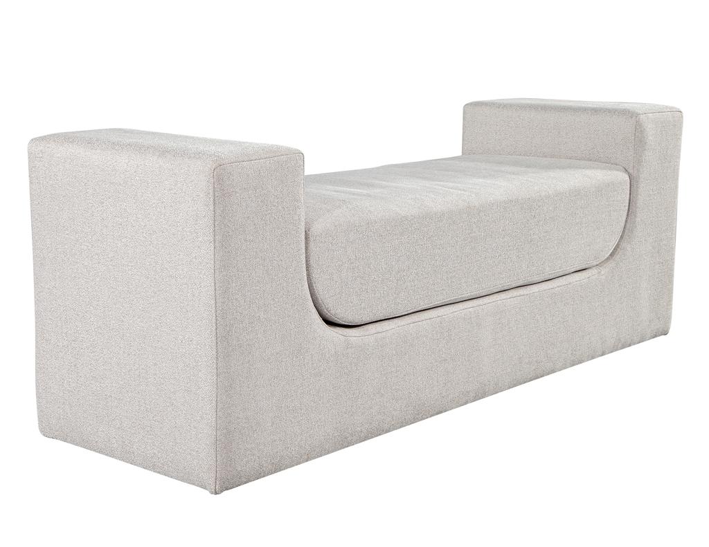 The Moderns Bench Upholstered par Carrocel en vente 3
