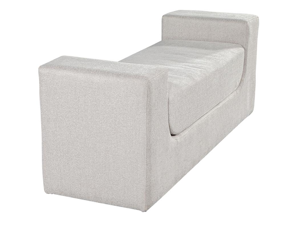 The Moderns Bench Upholstered par Carrocel Neuf - En vente à North York, ON