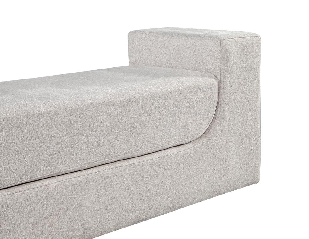 XXIe siècle et contemporain The Moderns Bench Upholstered par Carrocel en vente