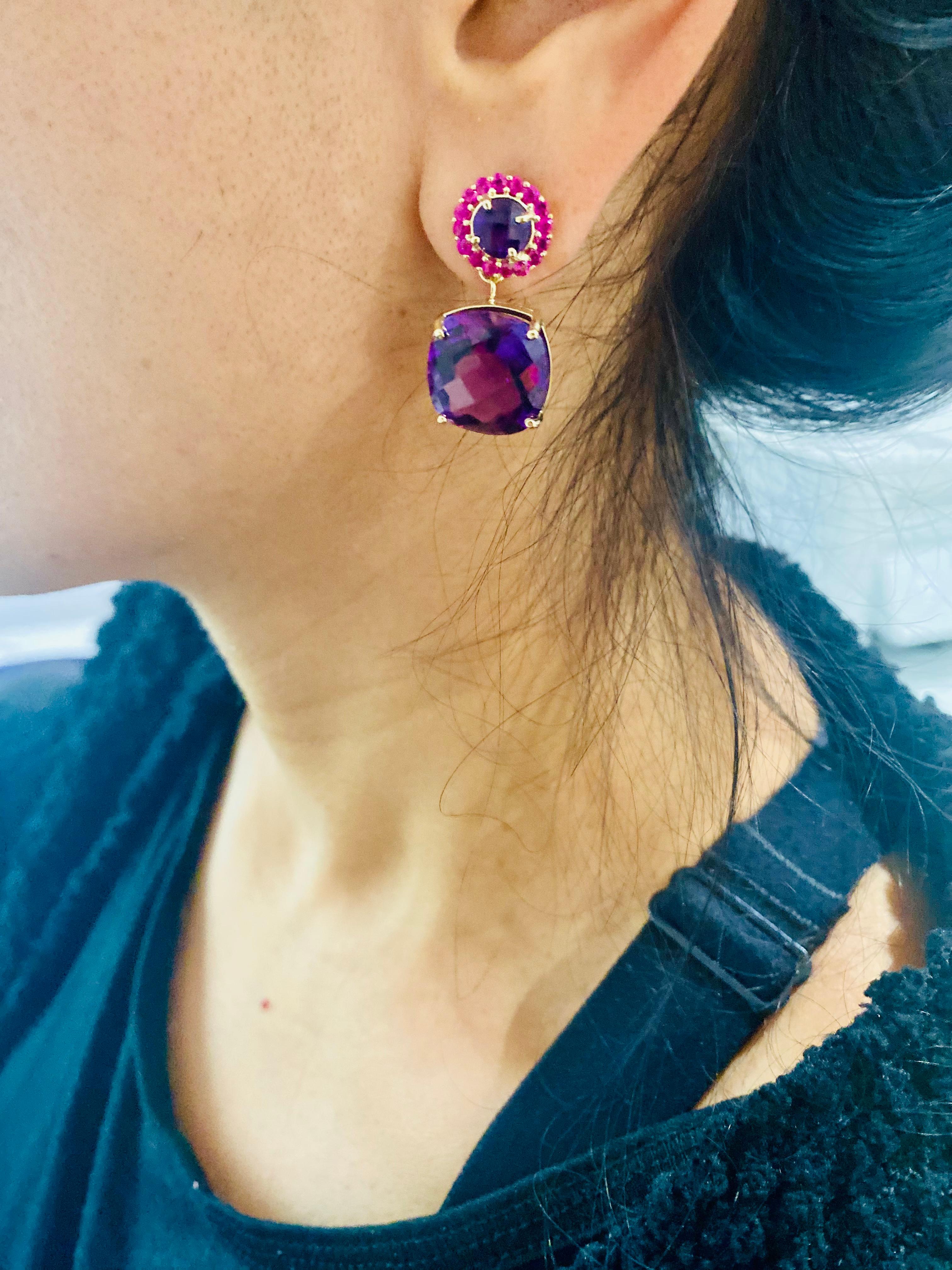 Pendants d'oreilles modernes en or jaune 14 carats avec améthyste taillée en coussin et saphir rose en vente 6