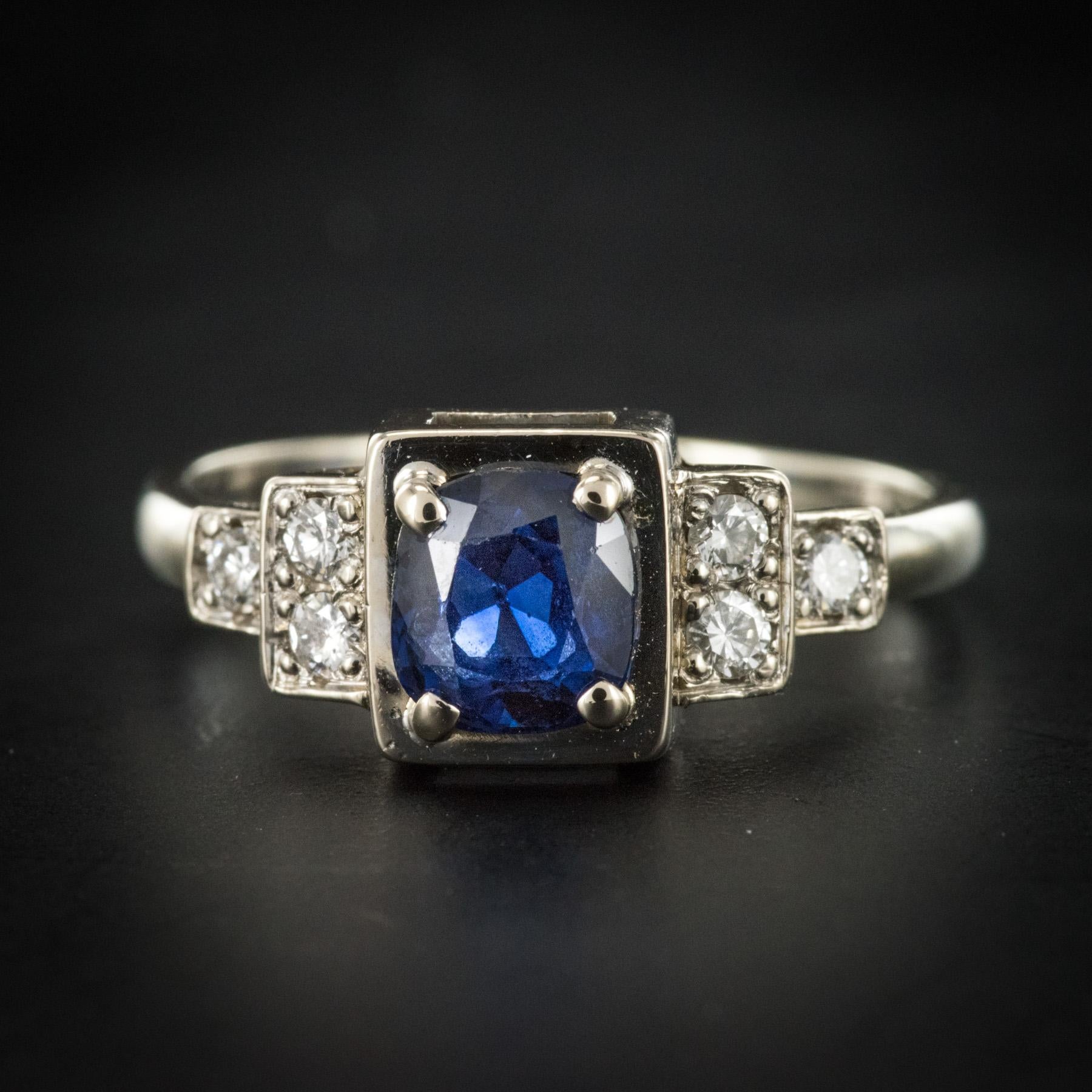 Women's Modern Cushion Sapphire Diamond Art Deco Spirit Ring
