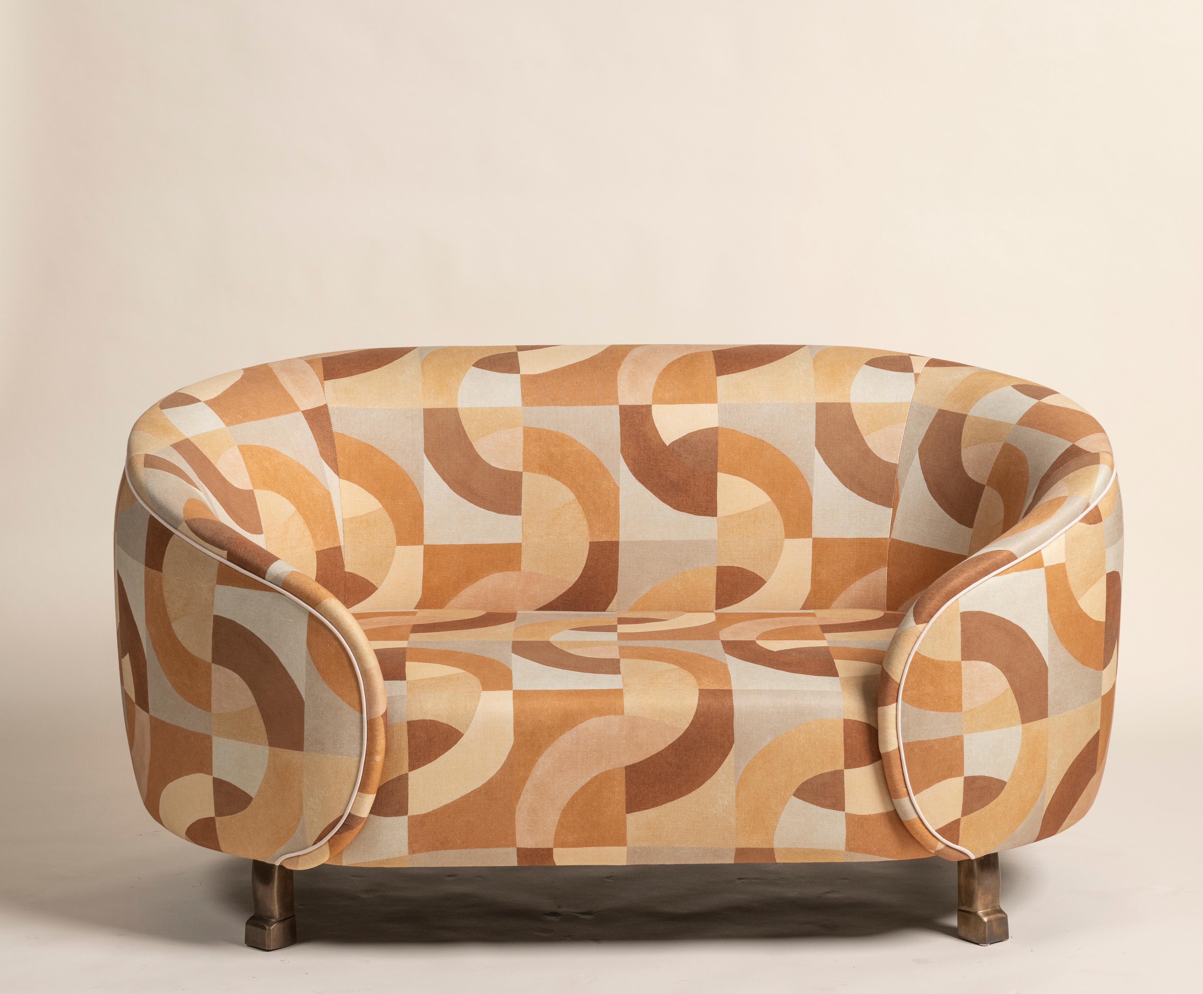 Modern Custom Settee in Linen, Poplar and Cast Bronze, USA 2020 For Sale 4
