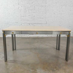 Moderner moderner maßgefertigter Schreibtisch aus Stahlrohr mit Travertinplatte und Messingdetails