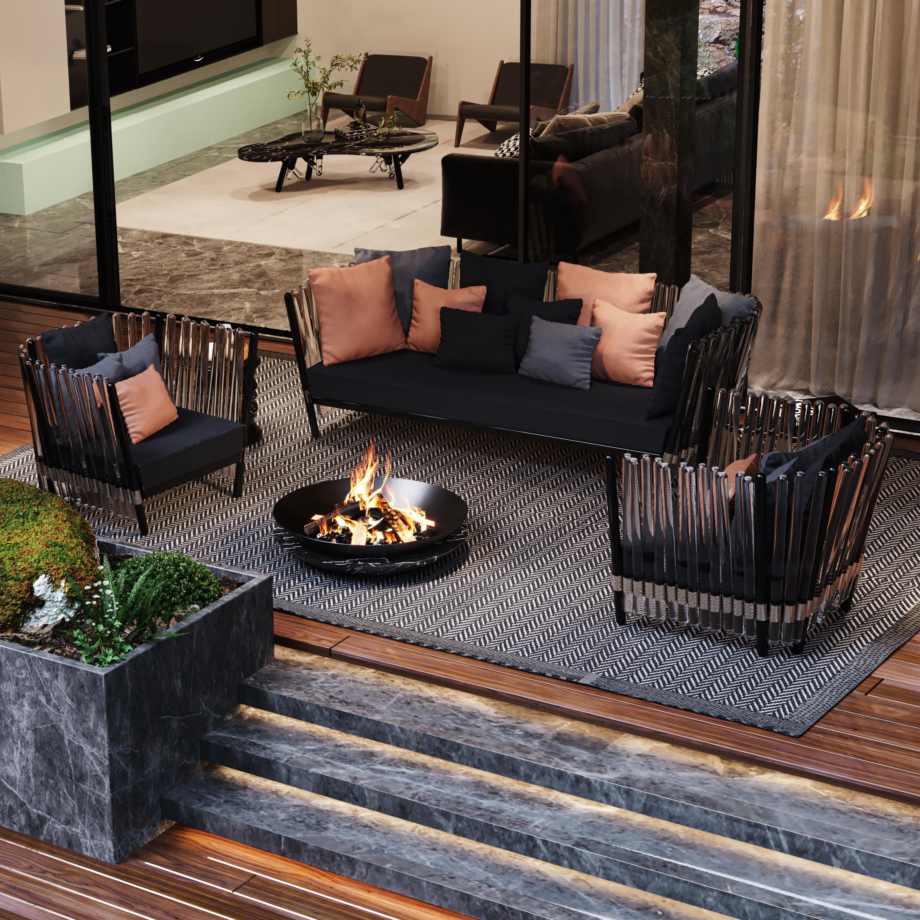 Portuguese Bespoke Fire Pit made of Black Carbon Steel and White Carrara Marble For Sale