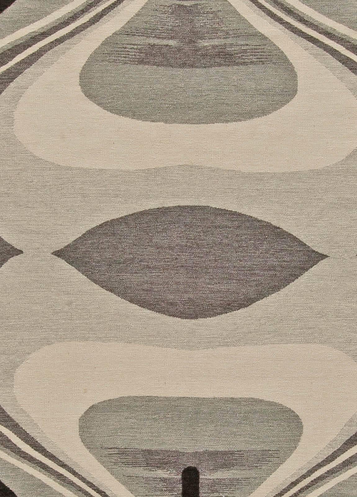 Modern cyclone flat-weave rug in beige and gray by Doris Leslie Blau
Size: 12'0