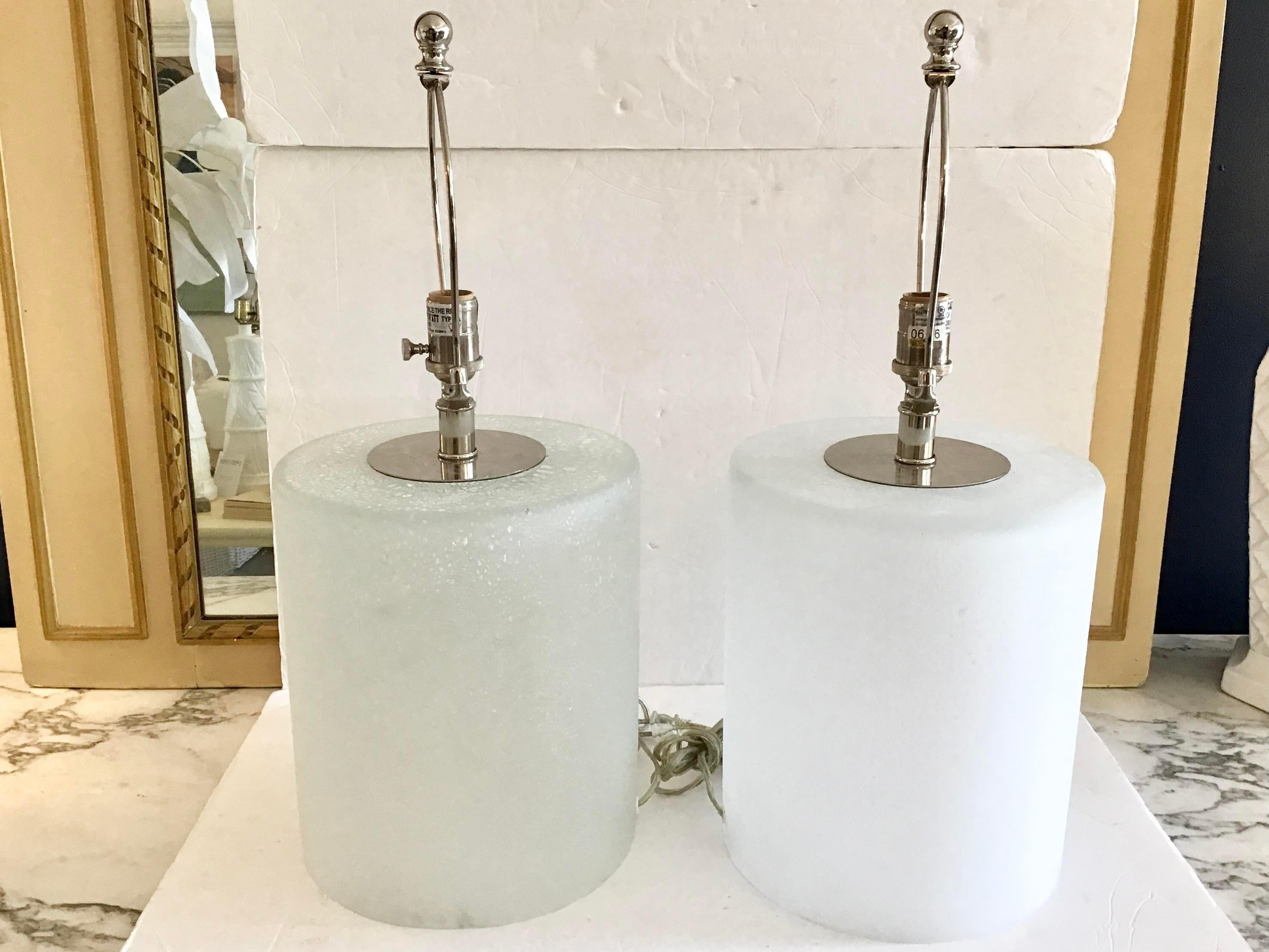 Modern Cylinder Frosted Art Glass Table Lamps, a Pair In Good Condition For Sale In Los Angeles, CA