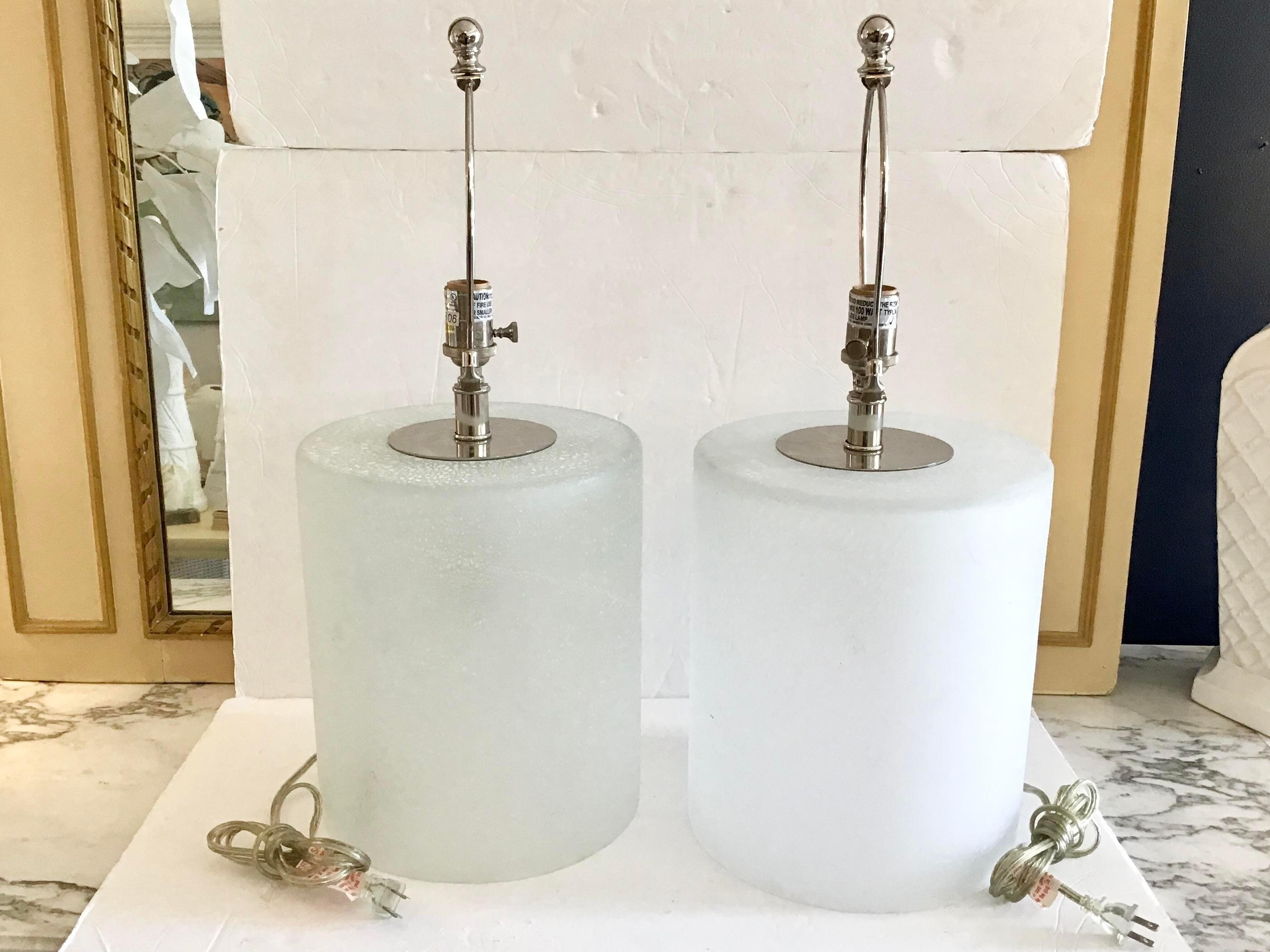 Modern Cylinder Frosted Art Glass Table Lamps, a Pair For Sale 1