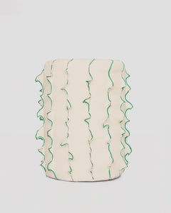 Taburete Cilíndrico Moderno, Algodón Blanco roto con Superficie Biomorfa de Púas, por ESTO