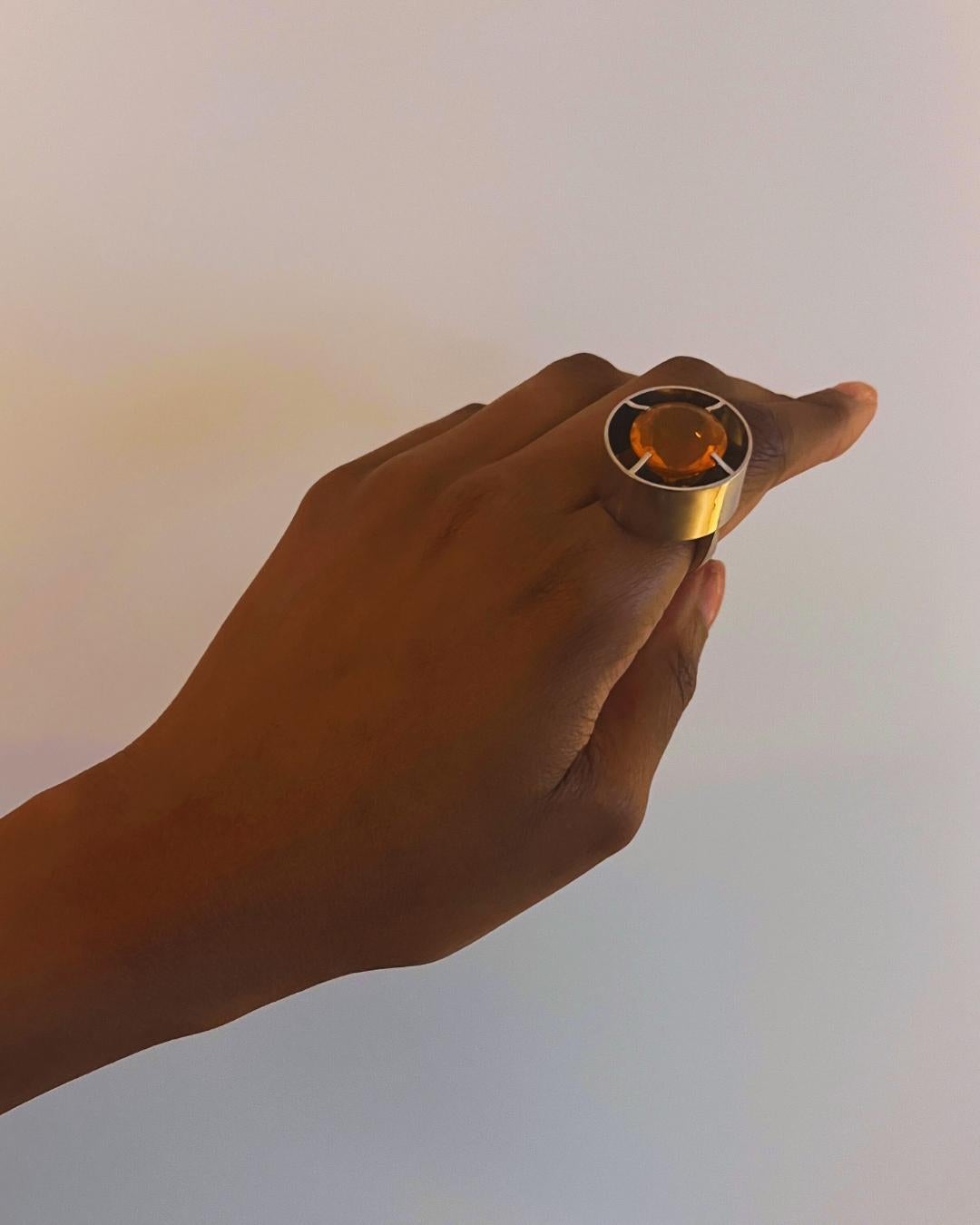 Modern Cylindrical Design Fire Opal and White Gold Ring 1970s For Sale 2
