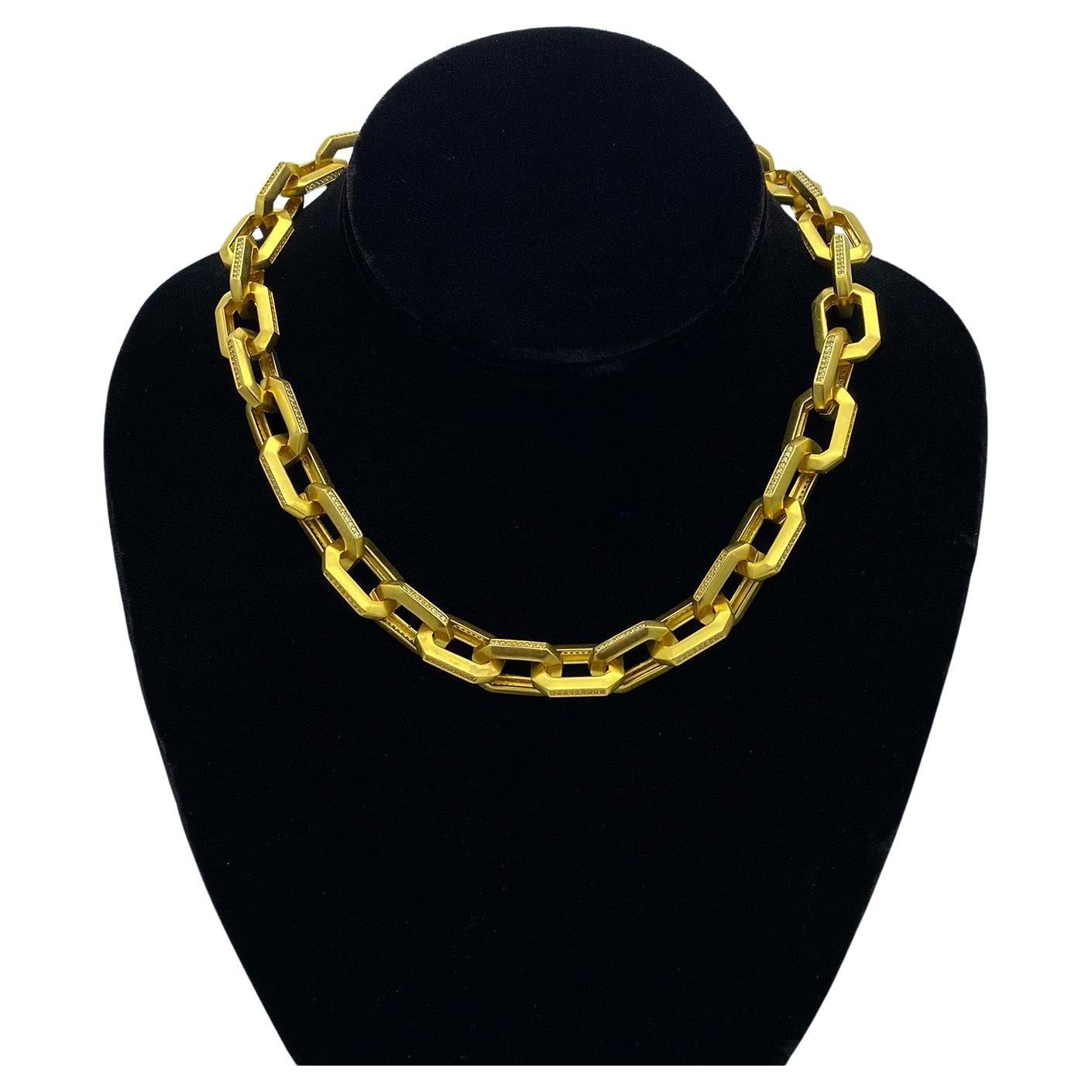 Donna Collana moderna con catene d'oro e CZ in vendita