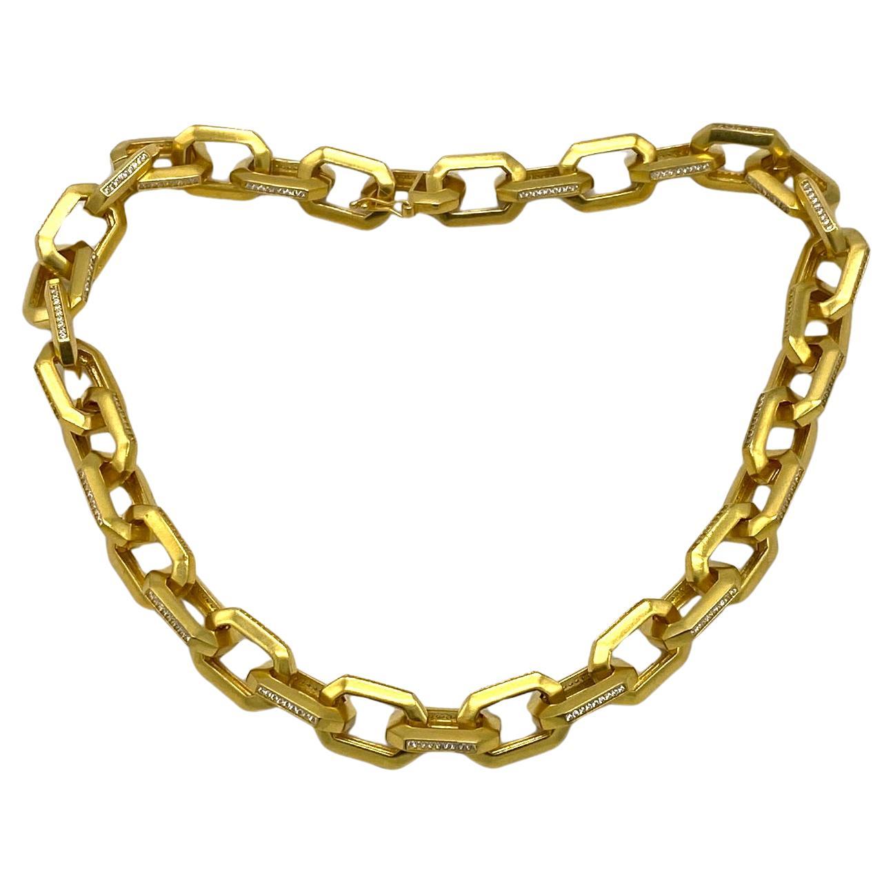 Collana moderna con catene d'oro e CZ in vendita 1