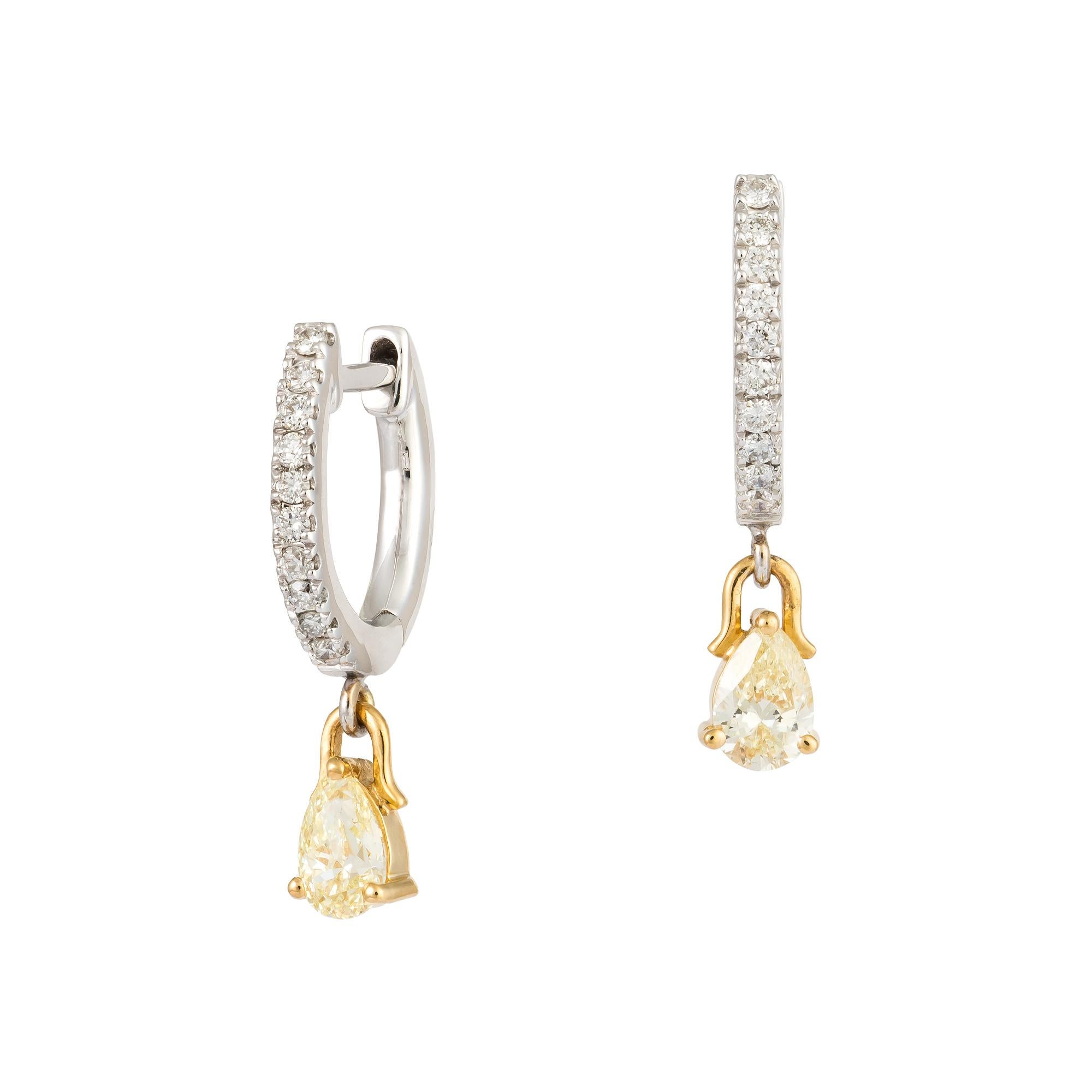 Moderne Ohrhänger aus Weiß-Gelbgold mit 18 Karat Diamanten für sie Damen im Angebot