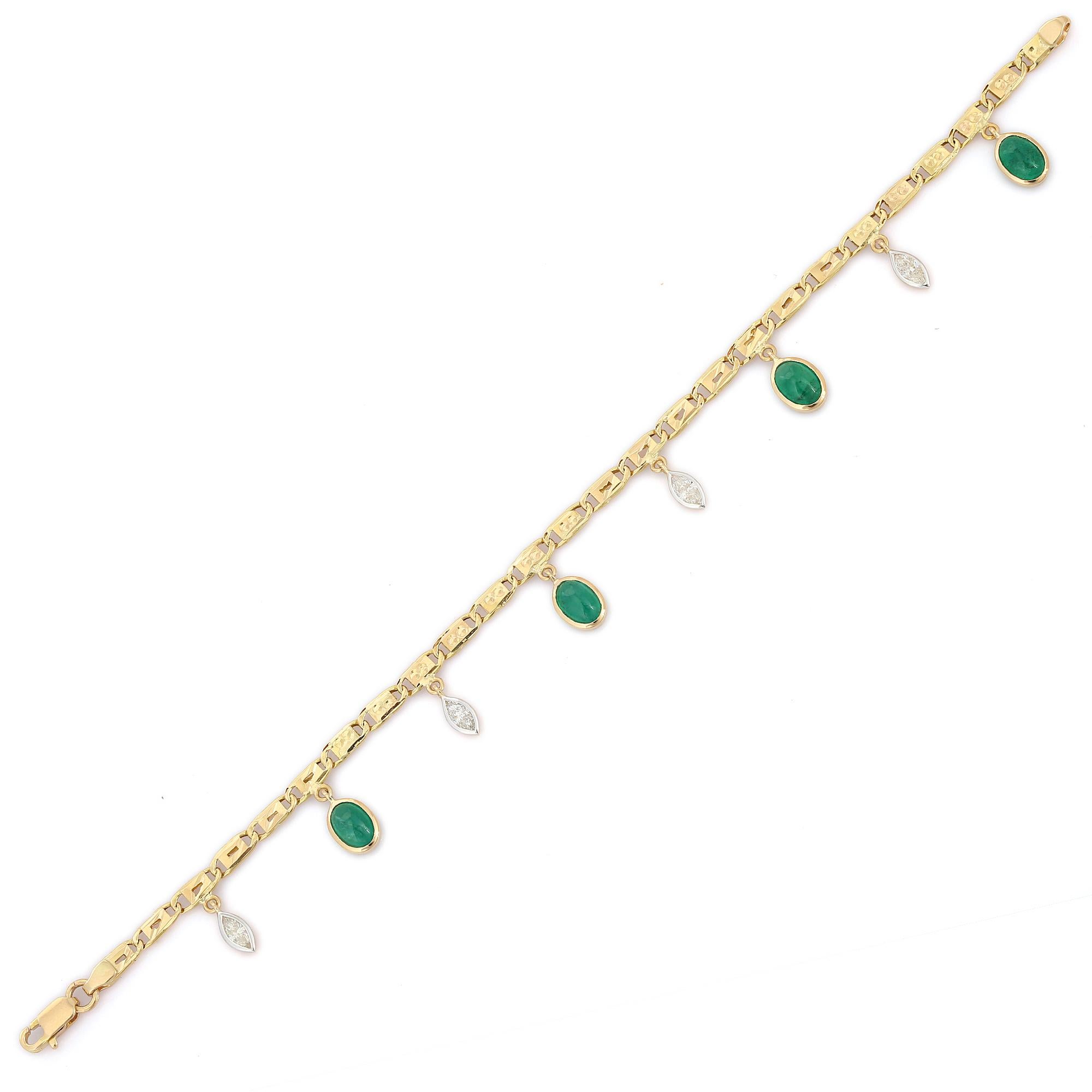 Modern Dangling Emerald Diamond Charm Chain Bracelet in 18K Yellow Gold For Sale 1