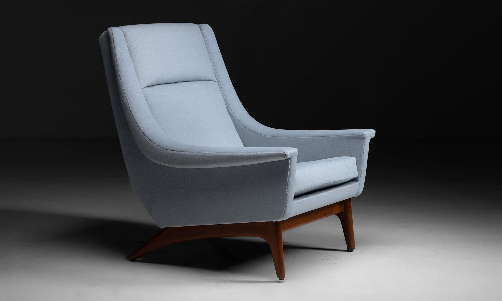 Modern Danish armchair in virgin wool by Rosemary Hallgarten
Denmark Circa 1960

Newly upholstered in 100% Virgin Wool by Rosemary Hallgarten on original antique frame.

Measures: 31” W x 29” D x 36.5” H x 15”seat.
