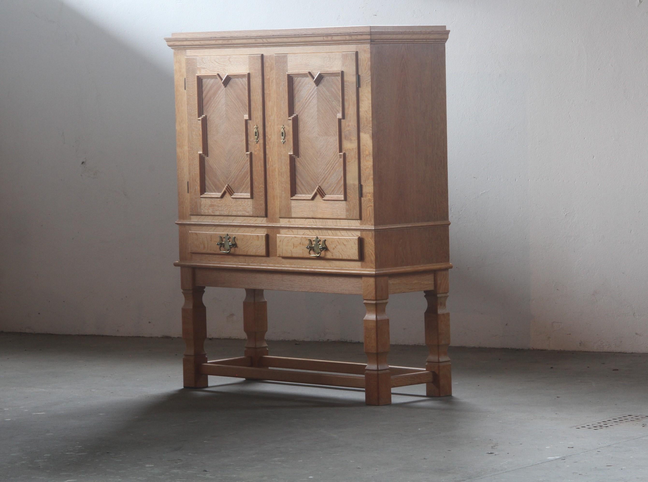 Modern Danish Oak Cabinet style of Henning Kjærnulf, 1960s 2