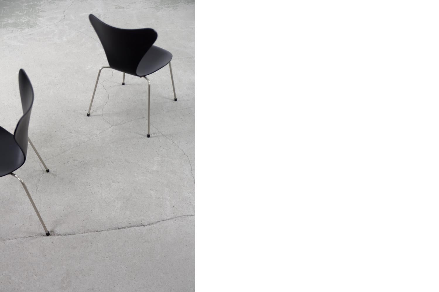 Modern Danish Series 7 Chairs by Arne Jacobsen for Fritz Hansen, 1950s, Set of 4 7