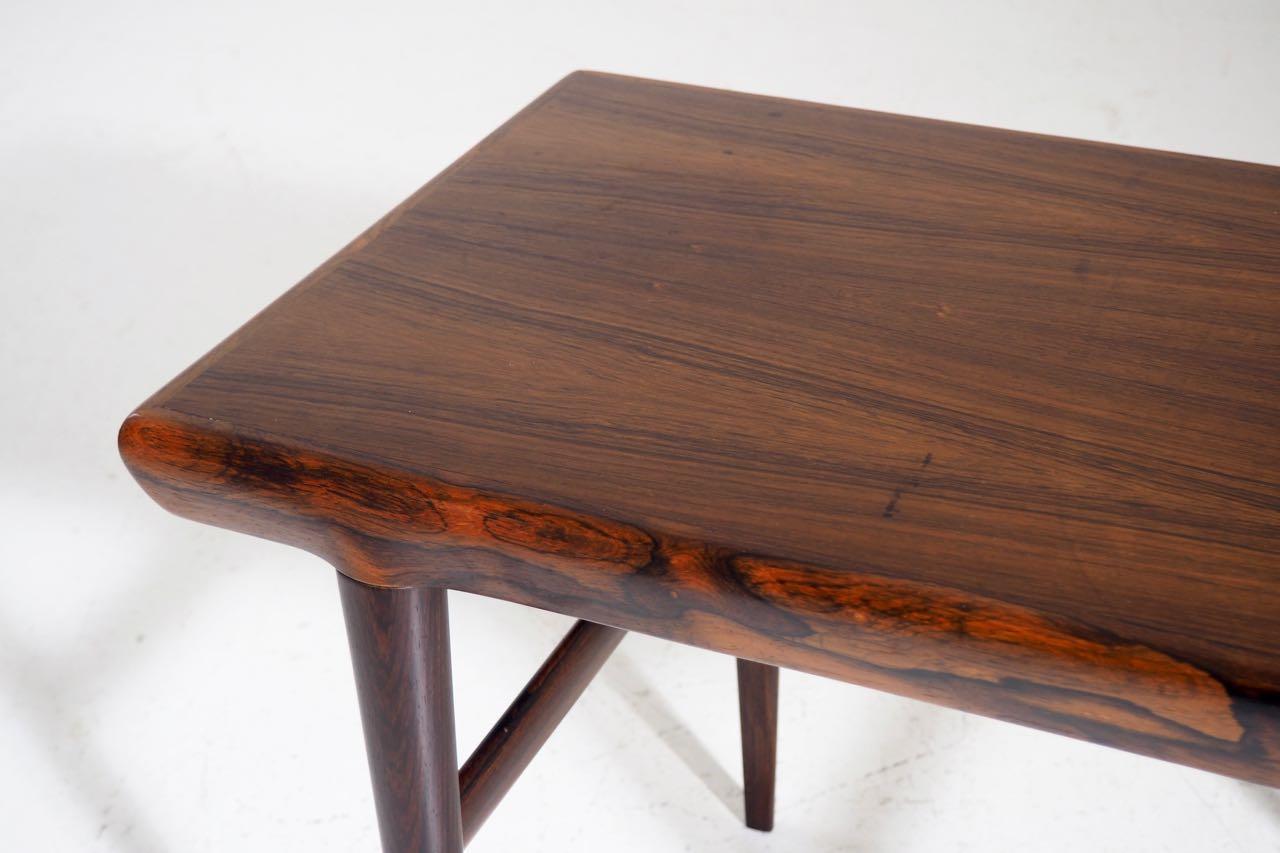 Moderner moderner dänischer Tisch aus Palisander, 1960er Jahre (Moderne der Mitte des Jahrhunderts) im Angebot