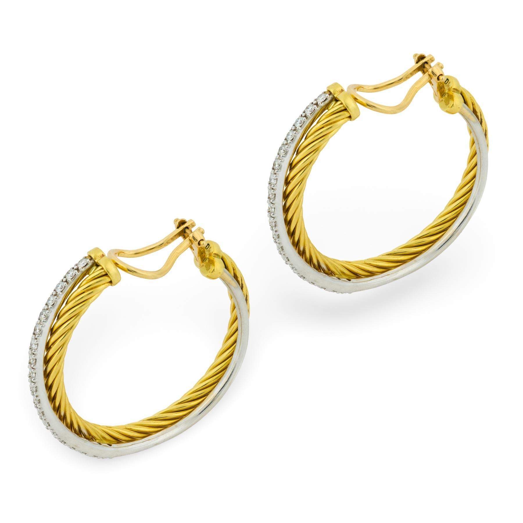 Moderno Orecchini a cerchio moderni in oro giallo e bianco con diamanti David Yurman in vendita